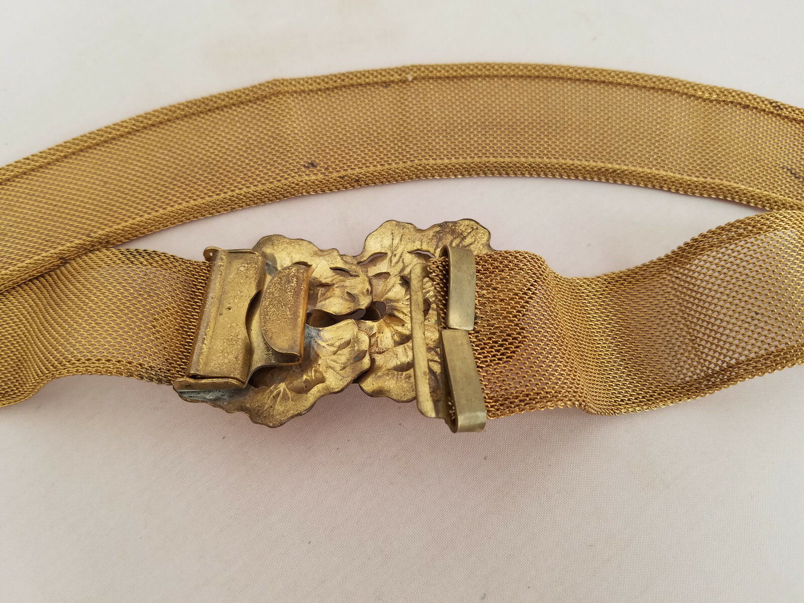 Antique Brass Mesh Belt Art Nouveau Floral Leaf Design Small Waist Natural