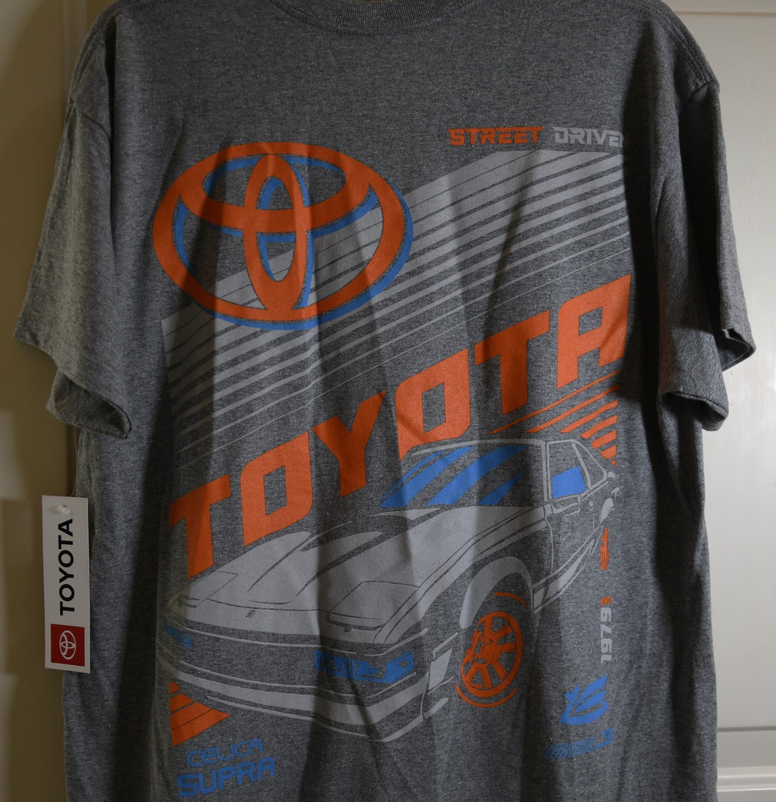 NWT Toyota Celica Supra Men’s Size Large Heather Gray Graphic T-shirt