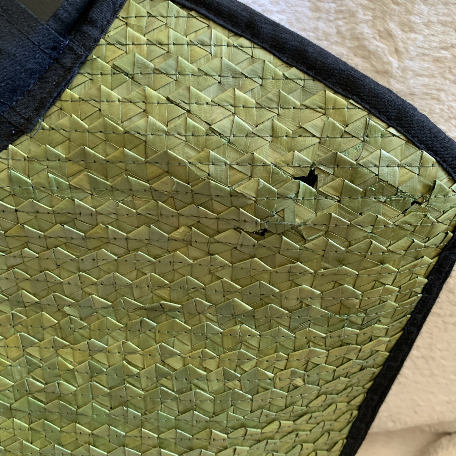Large Green Brown Woven Handbag With Brown Handles 11″ x 16″ 10″ Deep
