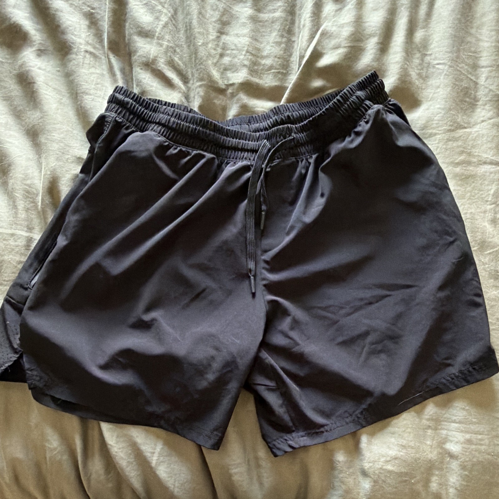 UNRL Men’s Stride Shorts Size XL 5.5” Inseam