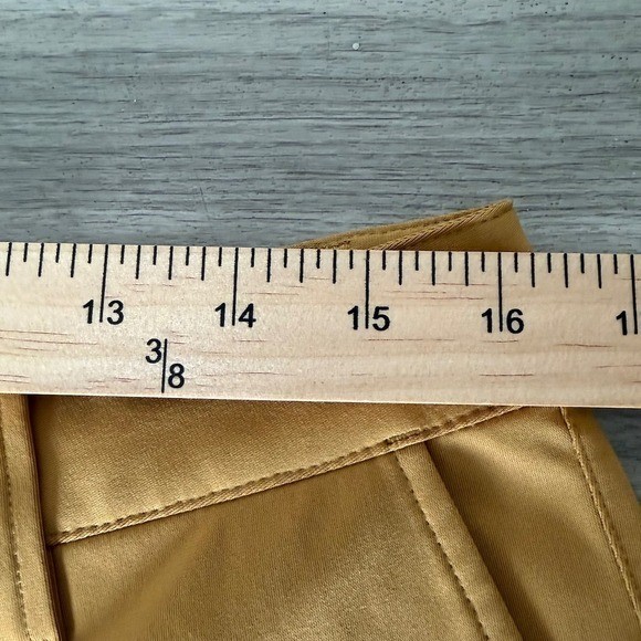 Rhone Shorts Mens 32 Commuter 8.75″ Performance Stretch Chino Golf Travel Casual