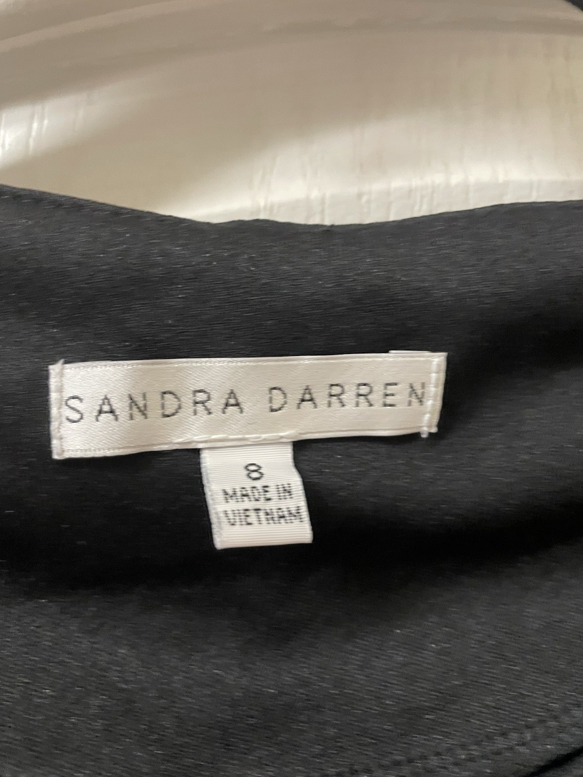 Sandra Darren Ladies Beautiful Black & White Polka Dot Floral Dress – Size 8