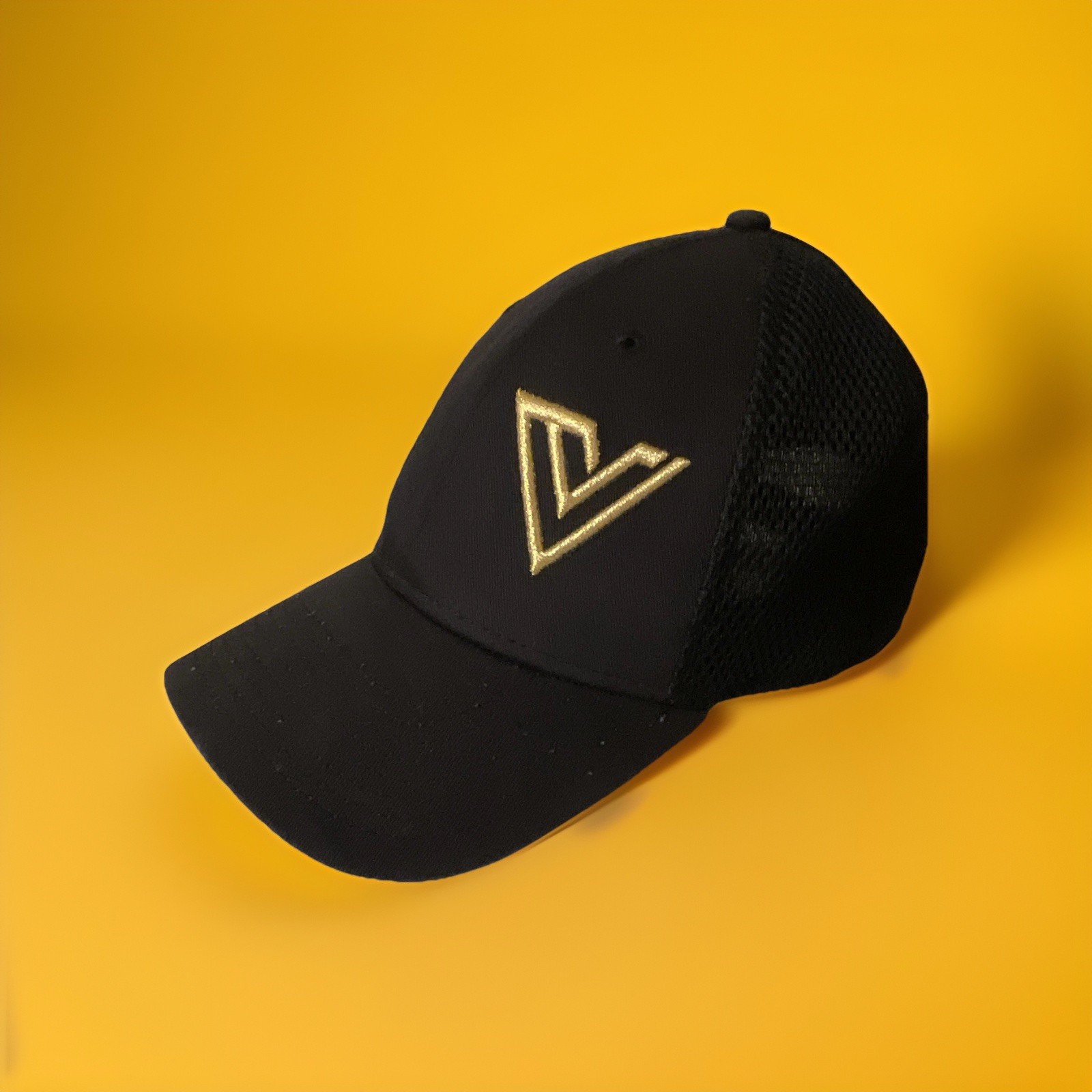 New Era Black/Gold Adjustable Mesh Back 9FORTY Baseball Cap One Size Men