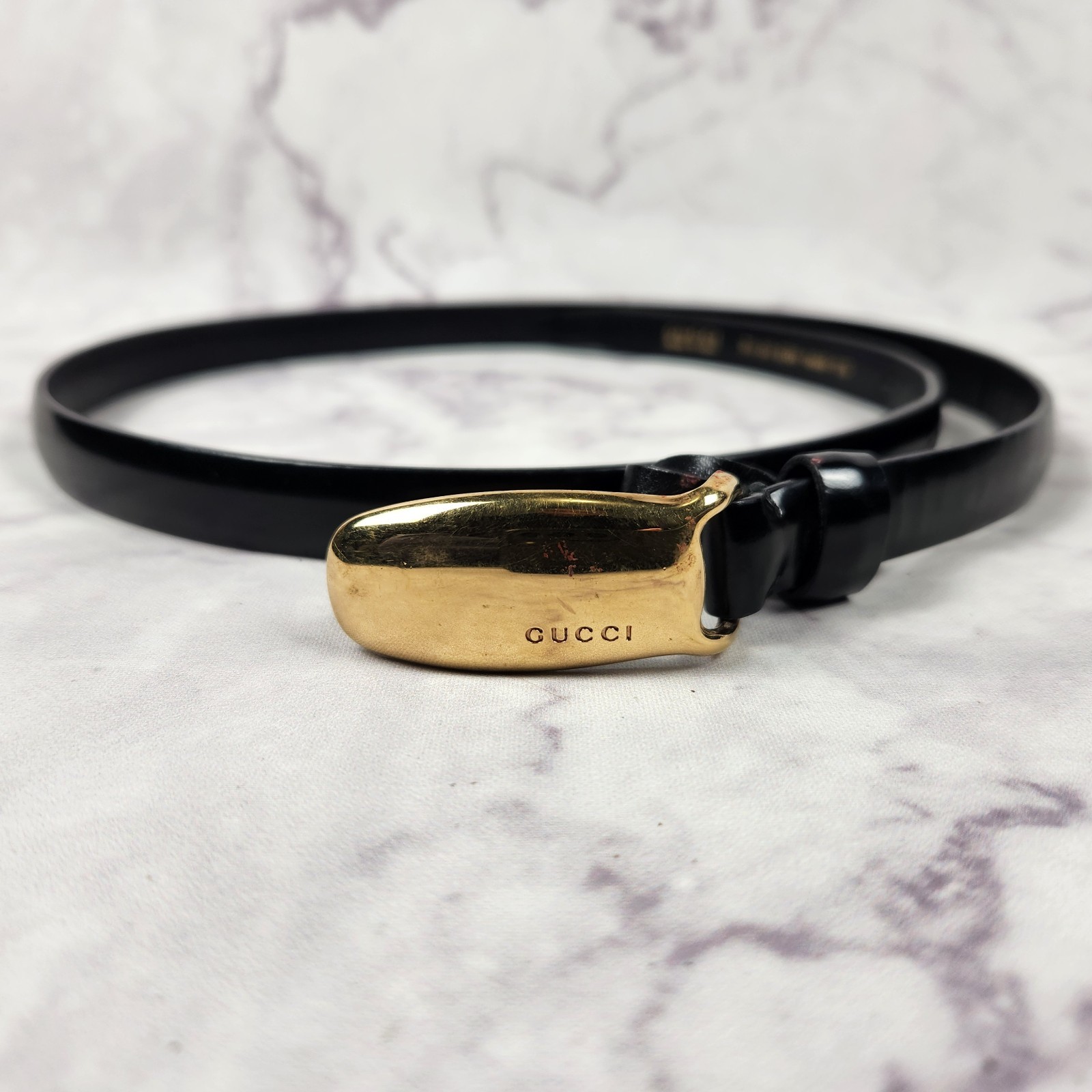 Vintage Gucci Gold Plaque Buckle Skinny Belt Black Size 75cm/30in Made In Italy