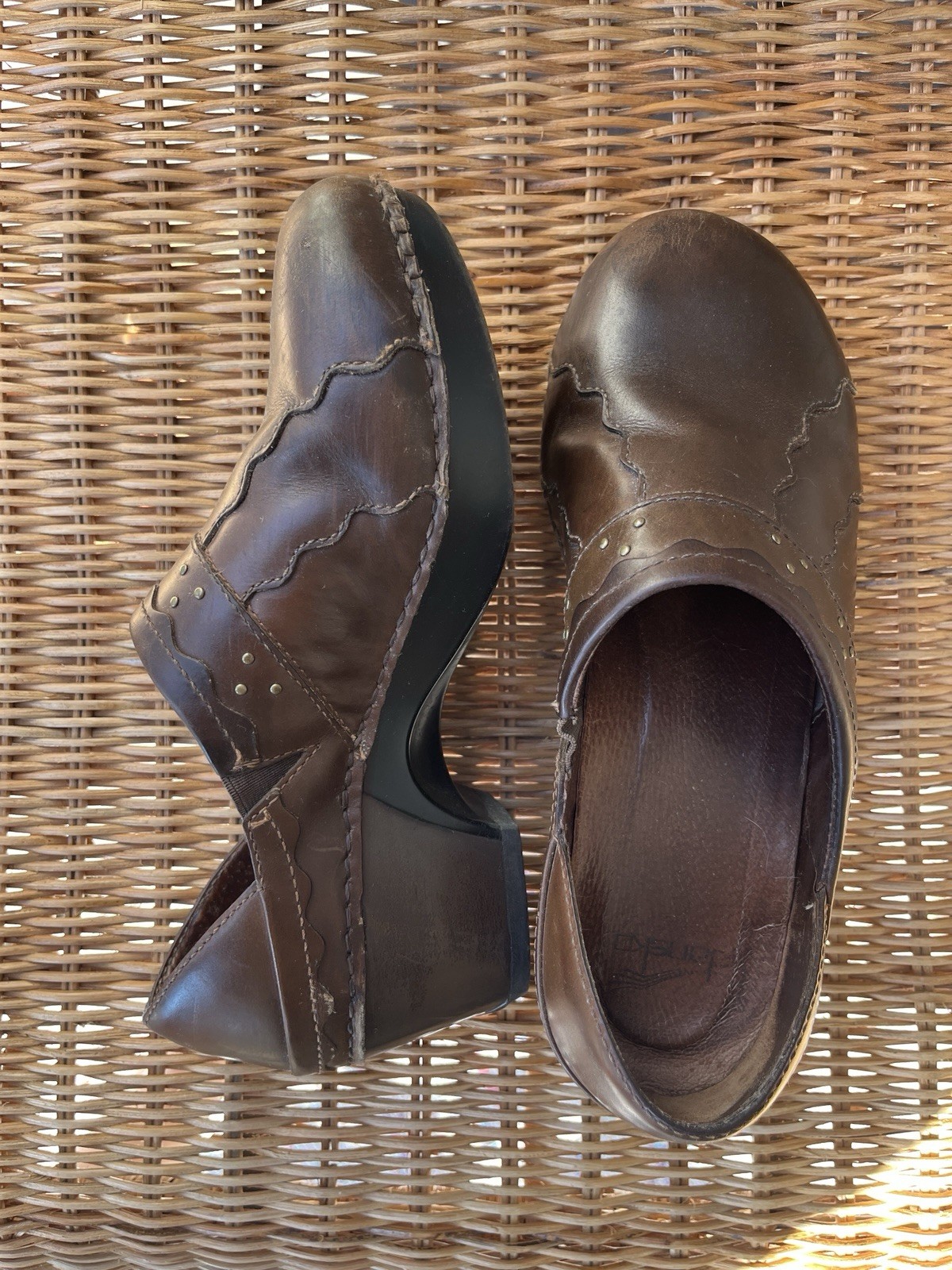 Dansko Hailey Brown Leather Clogs Women’s Size 39 US 8.5