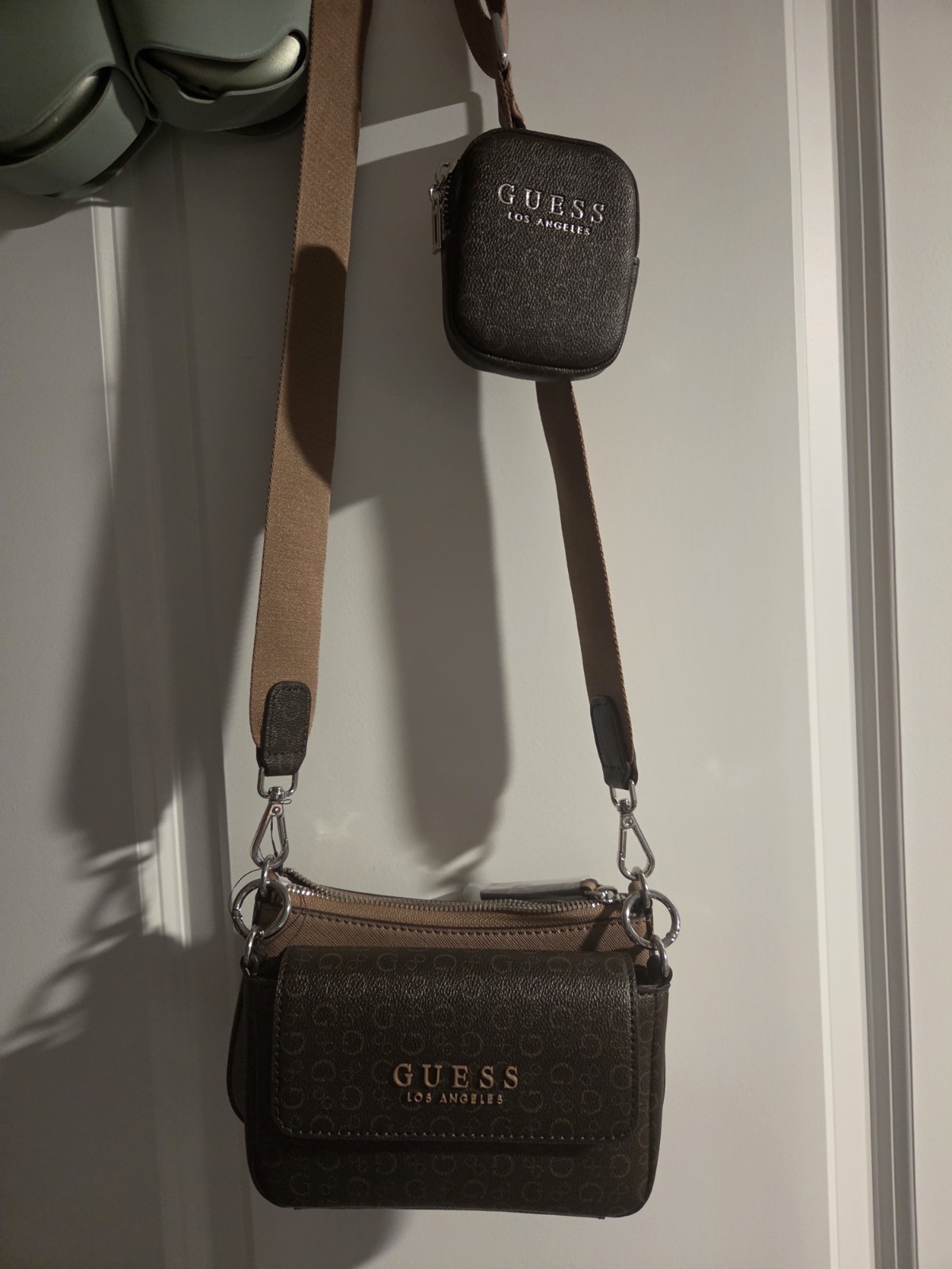 GUESS Brown Logo Monogram Crossbody Bag Beige Strap Pouch Zip/Magnetic