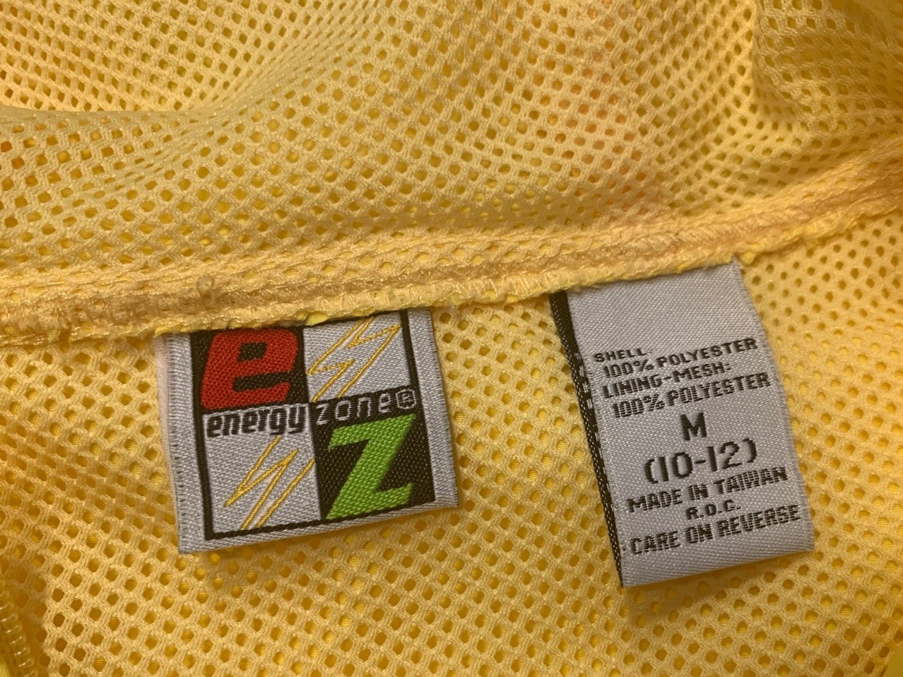 Energy Zone Windbreaker Lightweight Hooded Jacket Yellow Size Medium See Details