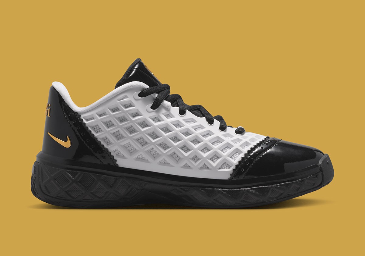 Nike Kobe III 3 Low Protro Mambacita GiGi White Black Gold IQ3916-100 sz 12 Men