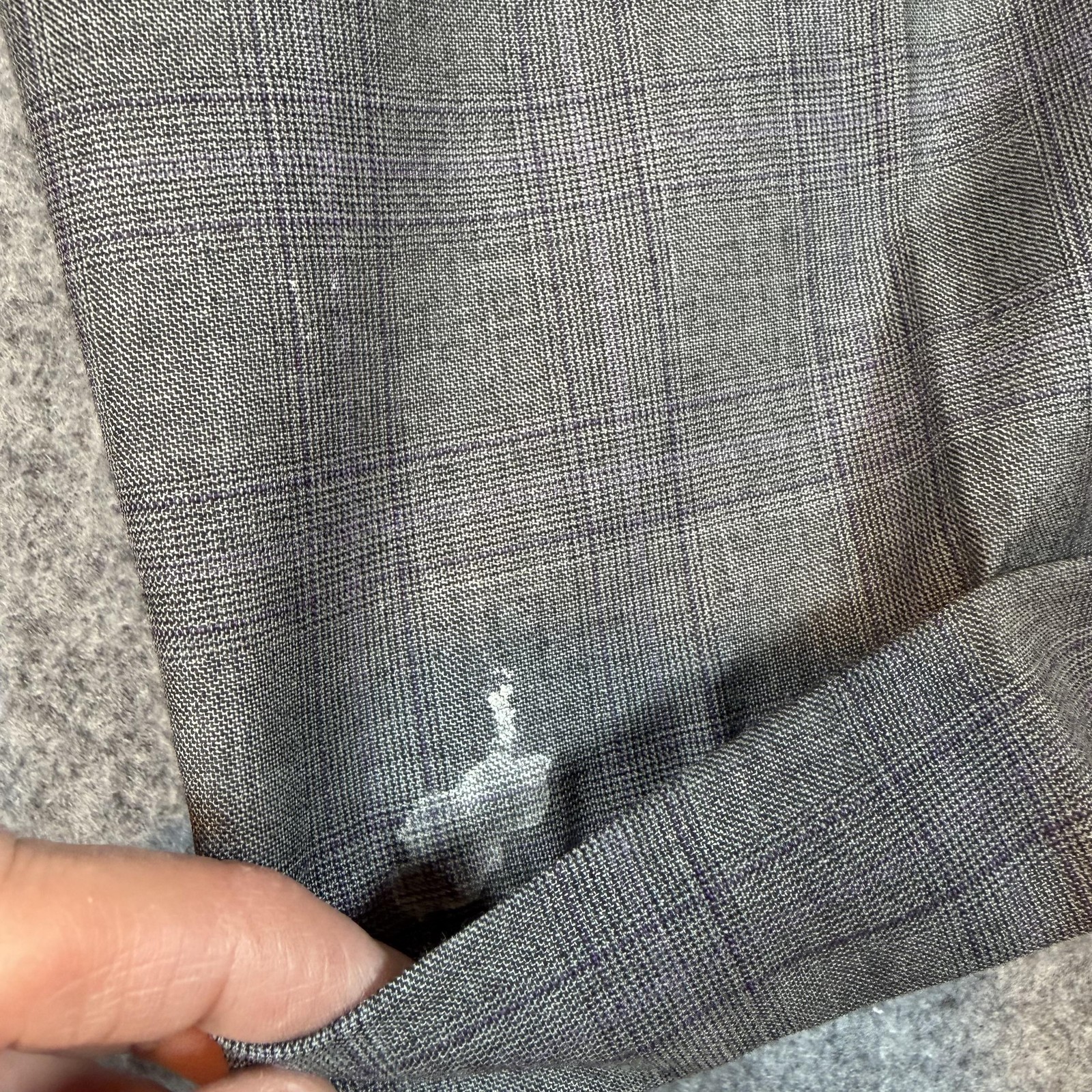 Hickey Freeman Suit Mens 48 42×26 Gray Plaid Wool Loro Piana Super 130s USA