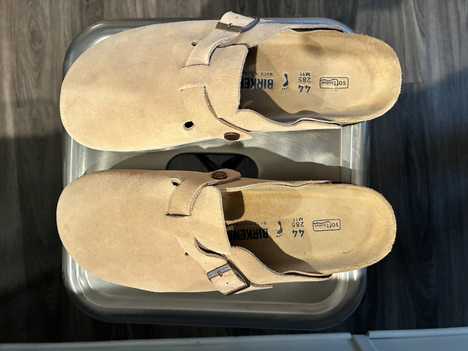 Birkenstock Boston Beige Suede Soft Footbed Clogs Buckle Slip-On Men’s 11