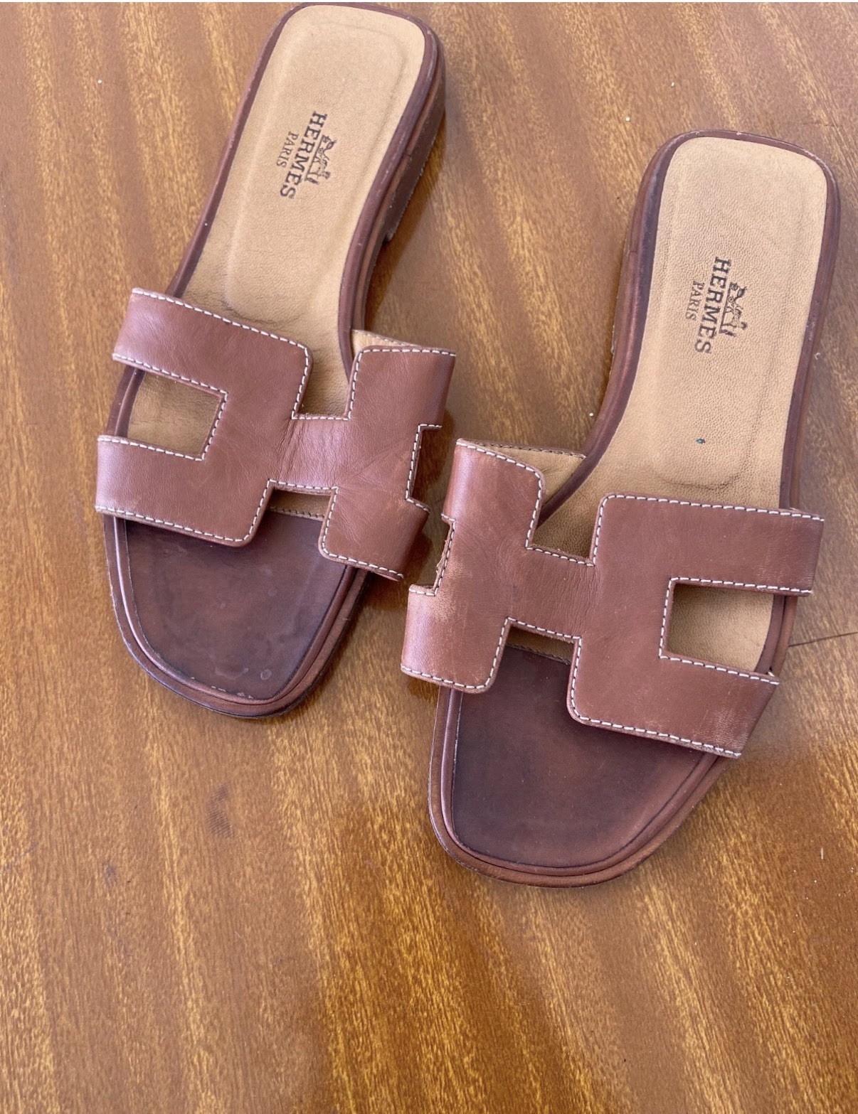 Hermes Oran Leather Sandals 34