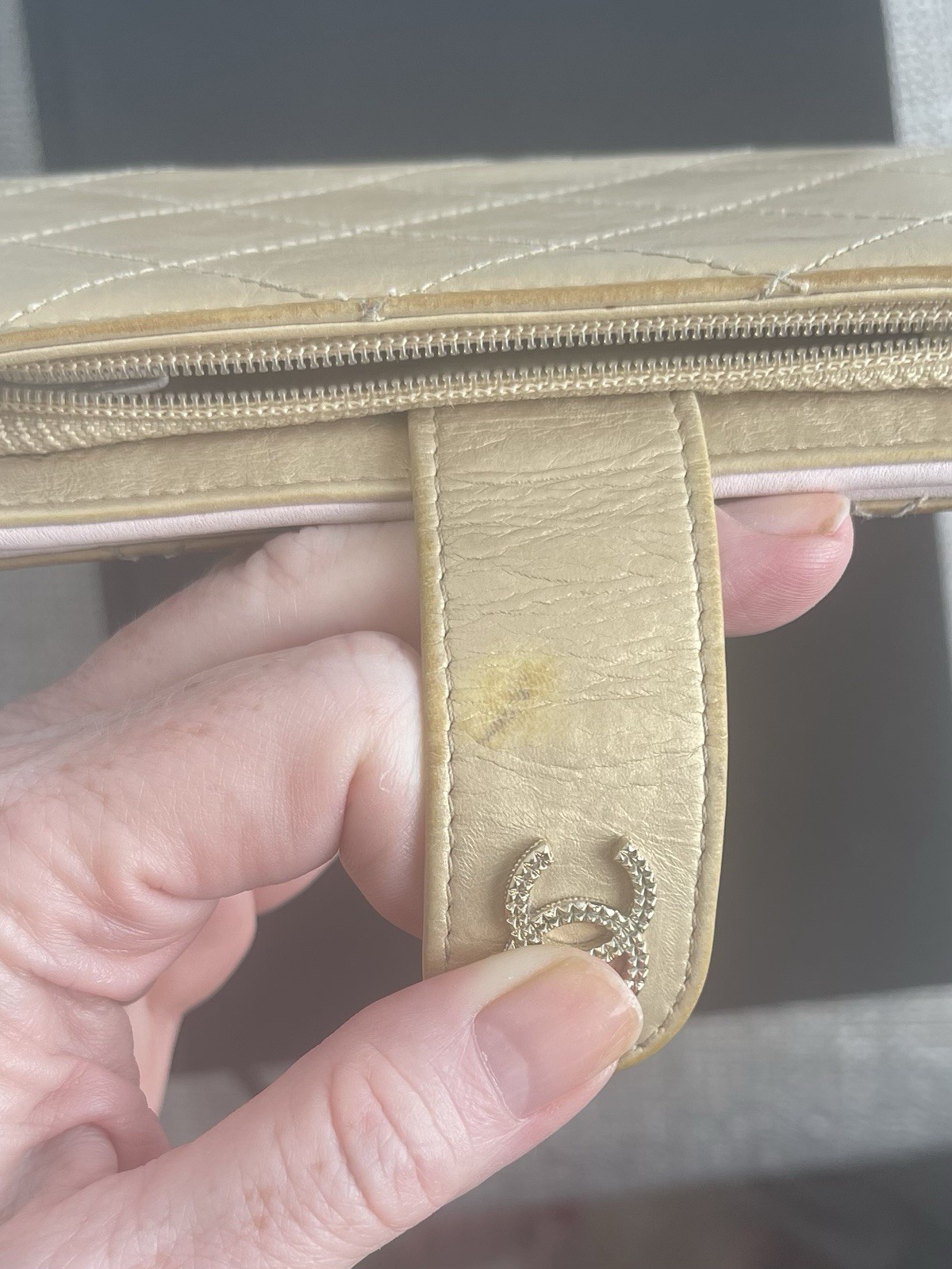 CHANEL Quilted Bifold Wallet CC Logo Snap Tab Zip Coin Pocket Gold Pink