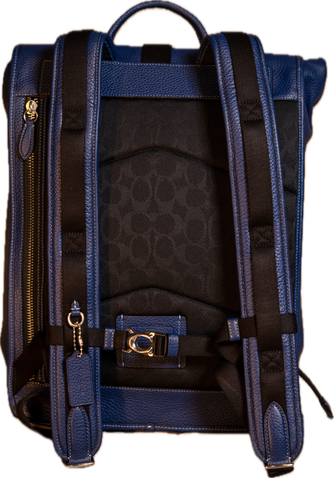 Coach backpack blue leather large shoulder size 17″/13″/6″. Expands top to 22″.