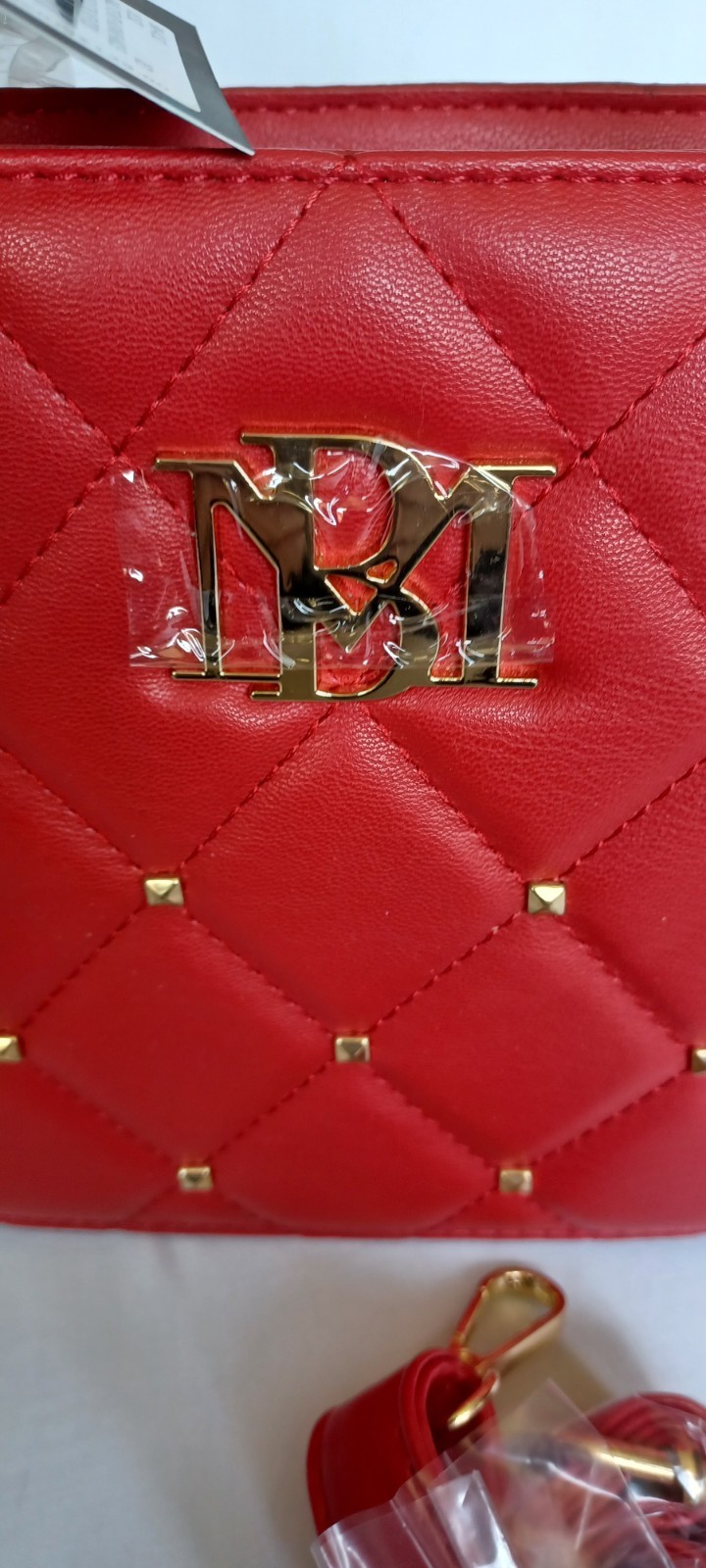 Badgley Mischka Red Quilted Bag With Gold Accents New With Tags