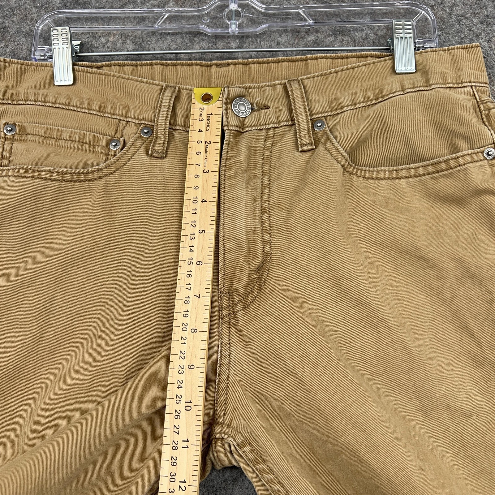 Levis 514 Jeans Mens 34×30 Beige Denim Straight Leg 100% Cotton Pants Casual