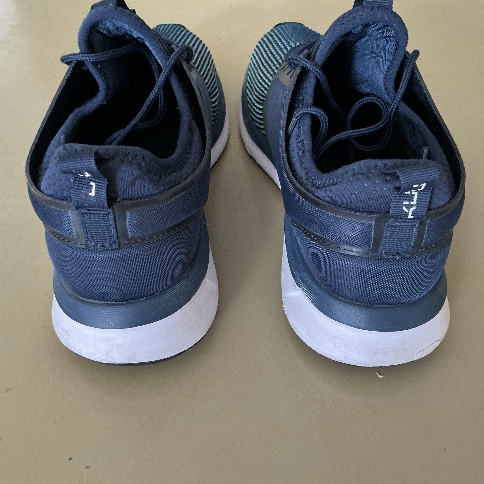 Kuru Atom Cloud Mens Walking Shoes Sz 10 Blue Low Top Sneakers Mesh Lace Up