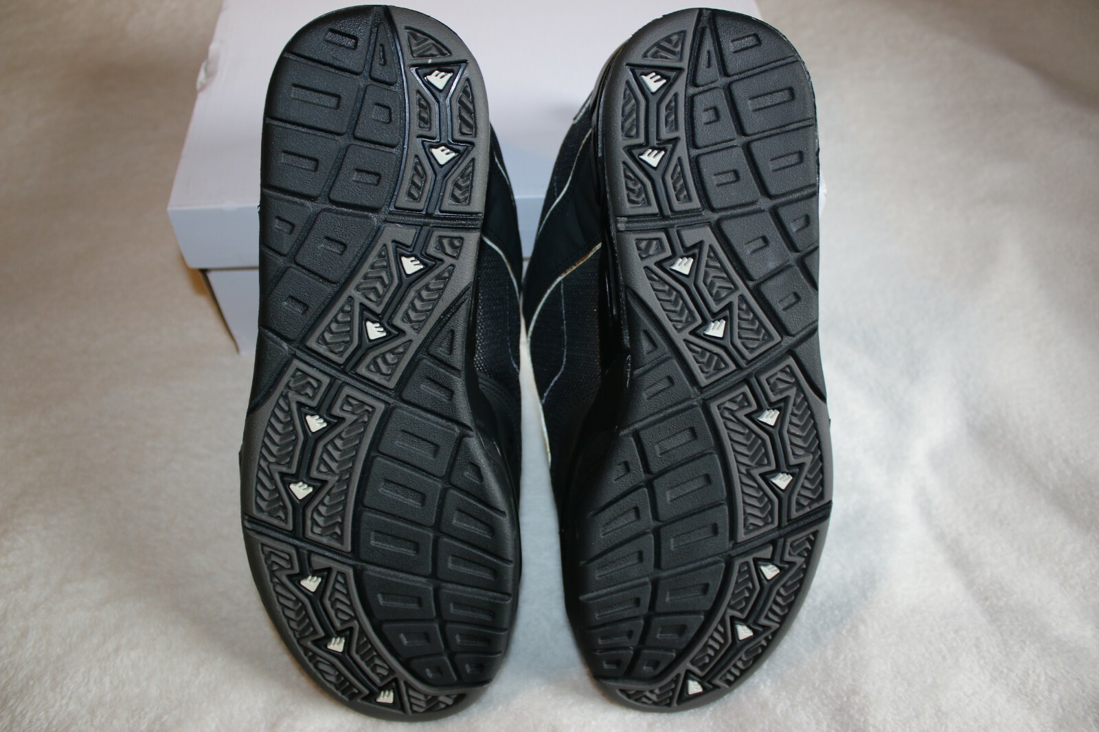 Emerica Scale – Sample – Size 9.5 US – ( Es – Koston – Axion – Emerica )