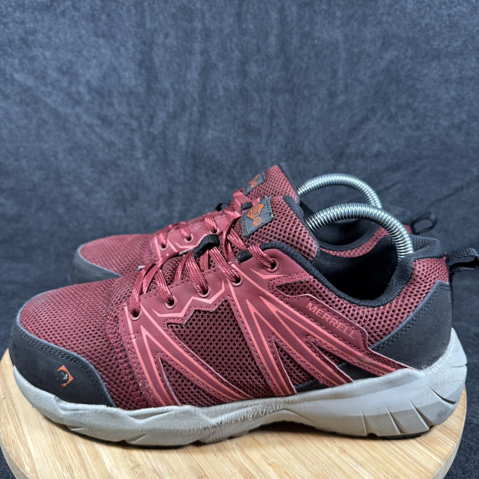 Merrell Women’s 9 Fullbench Superlite Alloy Toe Safety Work Shoes Red