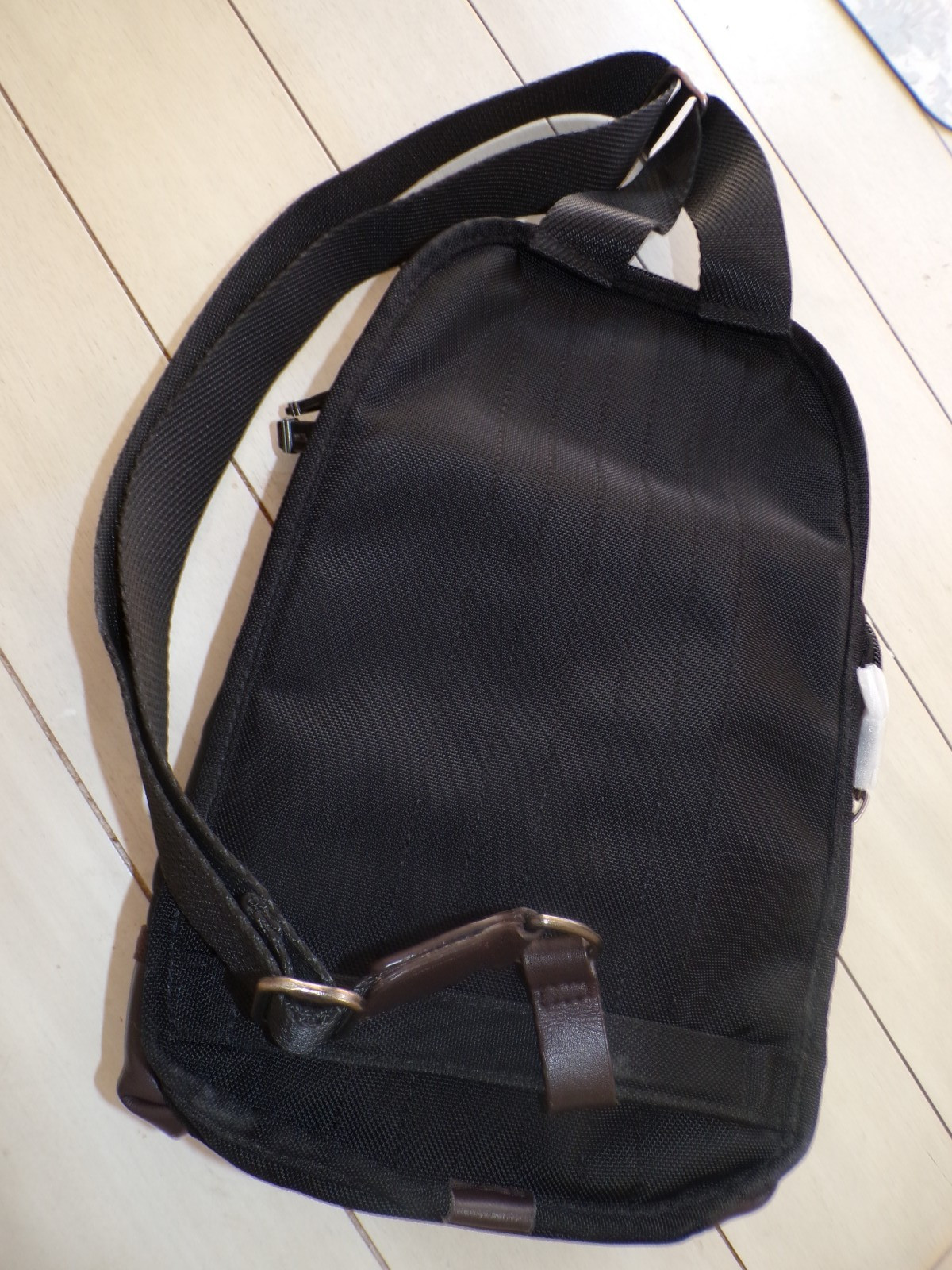 TUMI I McLaren Esports Downforce Pro Sling $395 retail