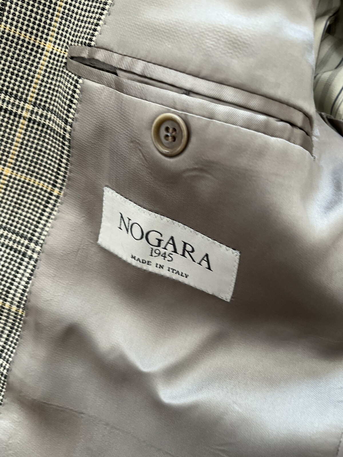 NOGARA 1945 Single Breasted 3 Button Plaid Sport Jacket Size IT 54/ US 42 EUC