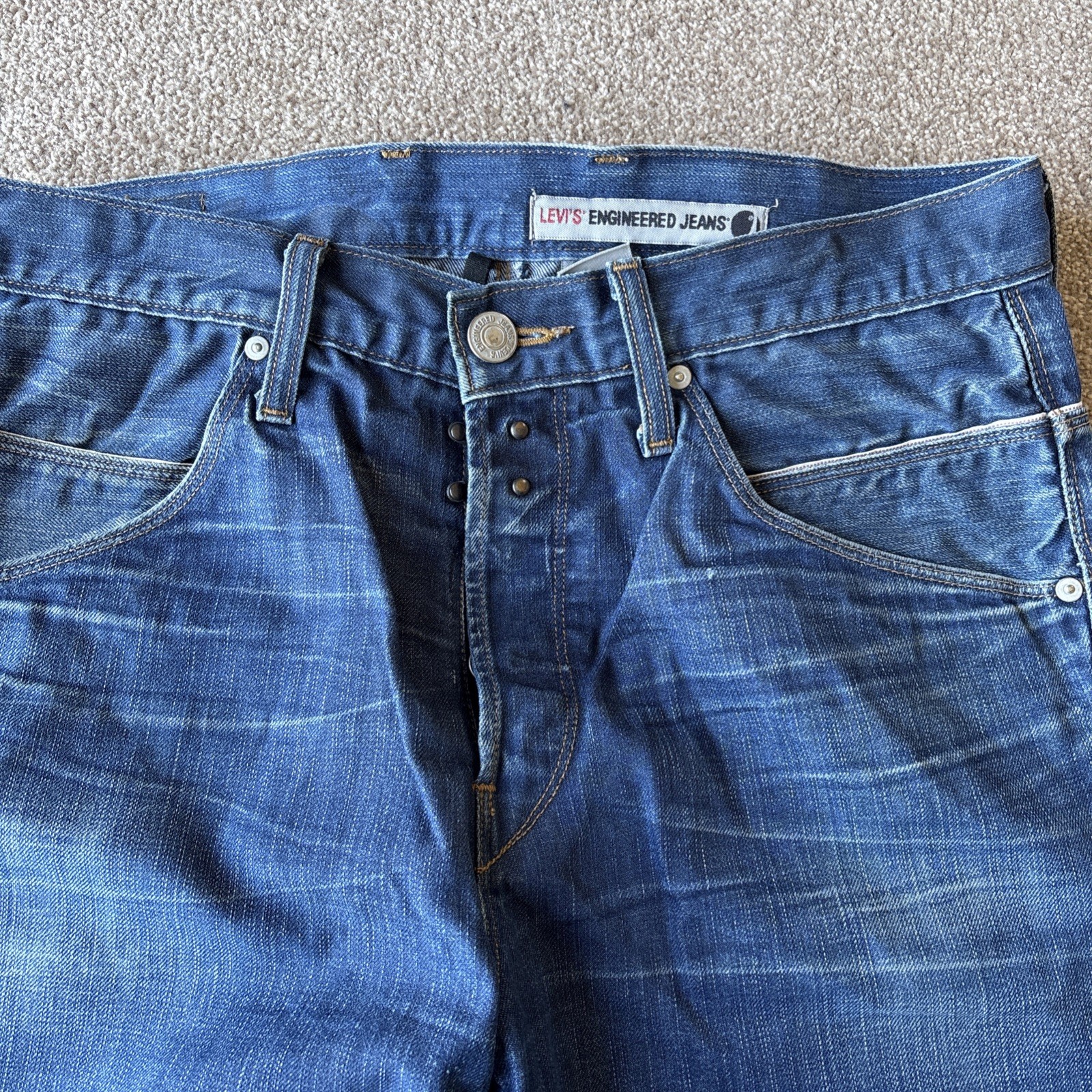 Levi’s Engineered Twist Blue Denim Jeans Cinch Back 33 x 30