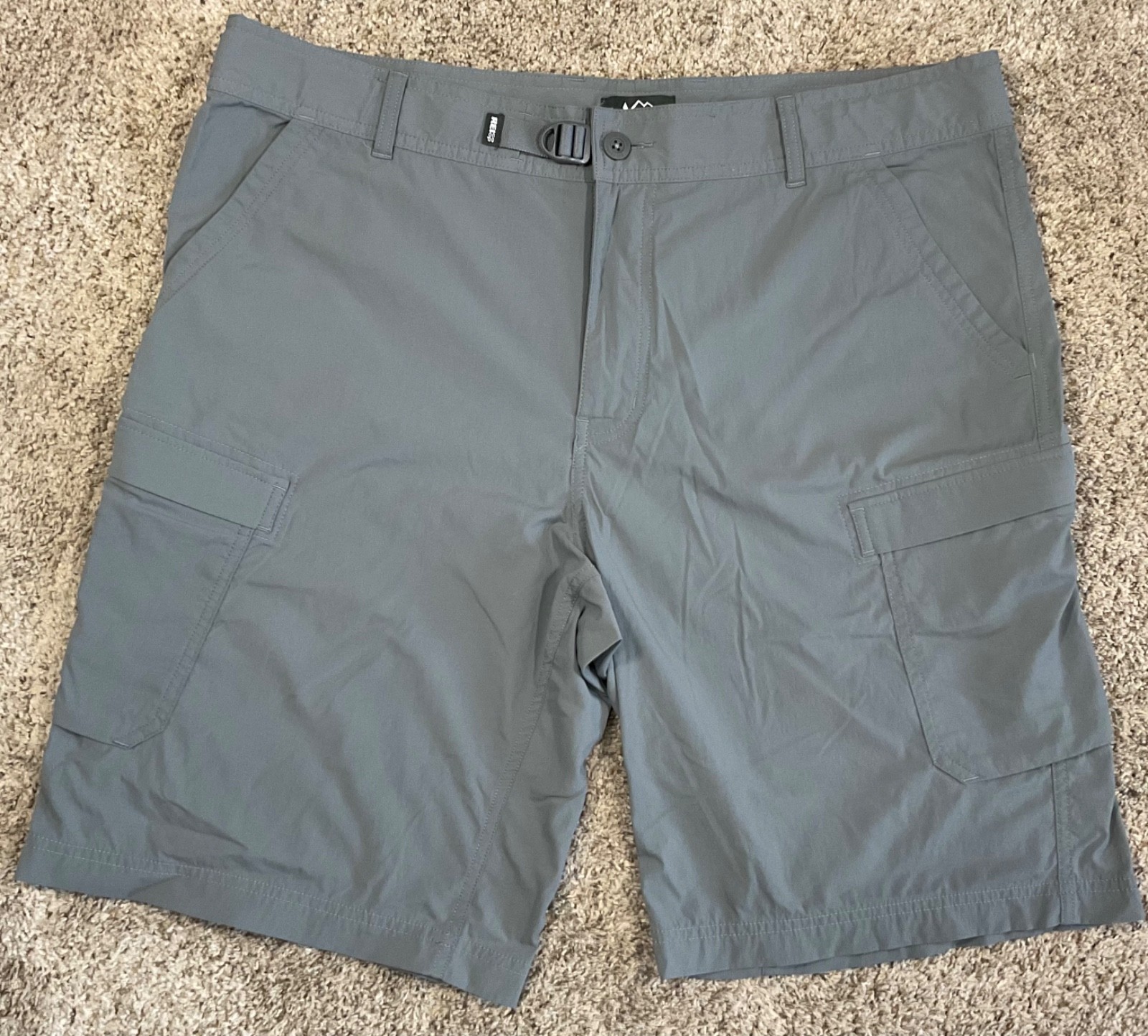 REI Co-Op Cargo Outdoor Shorts Mens Size 40 Relaxed Length 21″ Inseam 10″ Gray