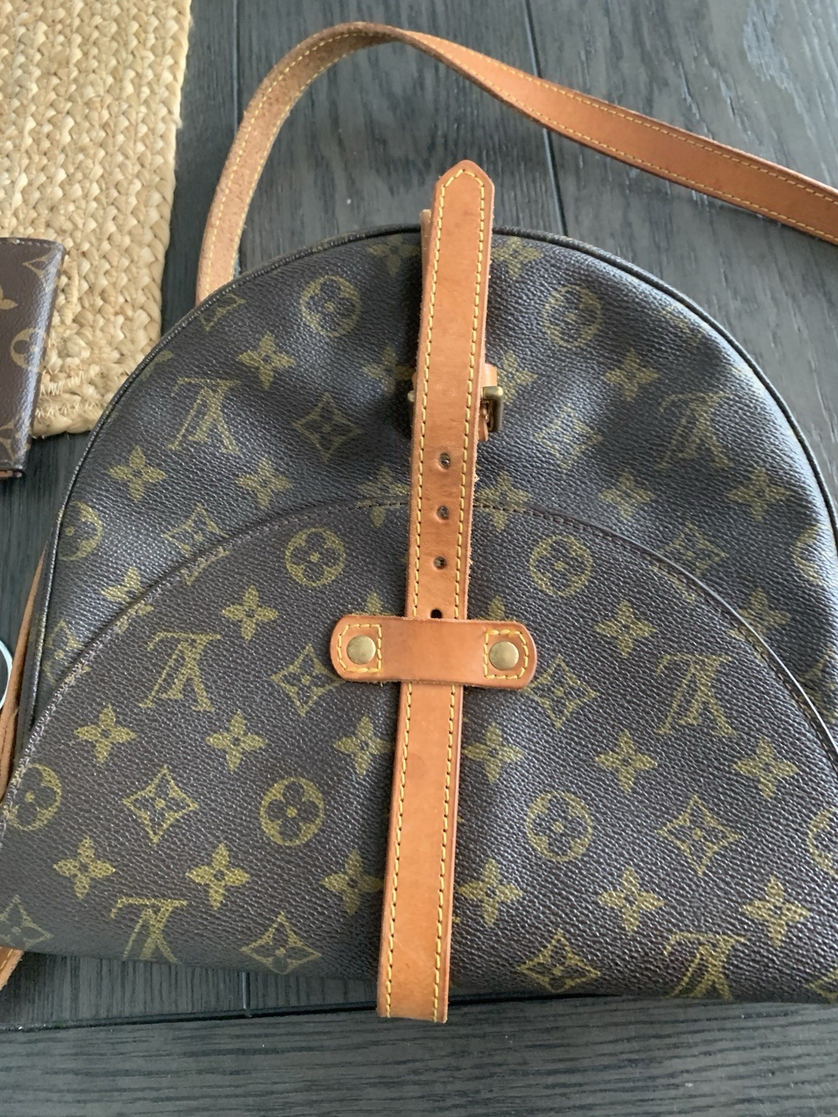 Louis Vuitton Monogram Chantilly Crossbody Bag Brown w Coin Purse, Strap