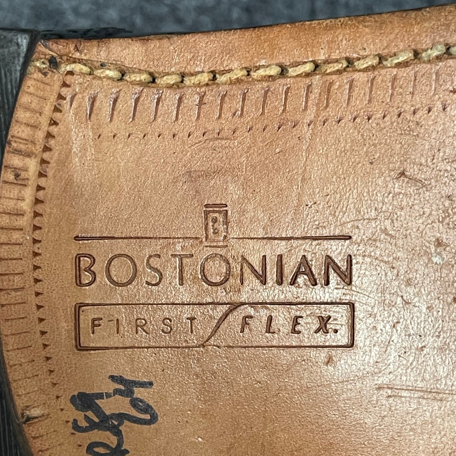 Bostonian Crown Shoes Size 9 D/B Windsor First Flex Black Leather Wingtip Brogue