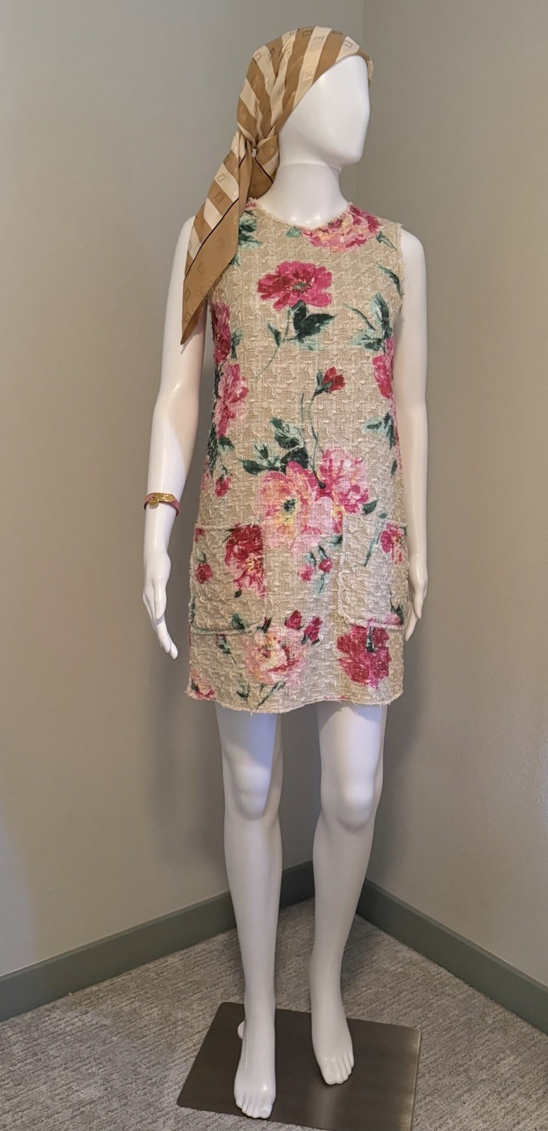 Dolce & Gabbana Floral Dress SS16 Runway Peony Bouclé Tweed Shift Dress IT 38 !
