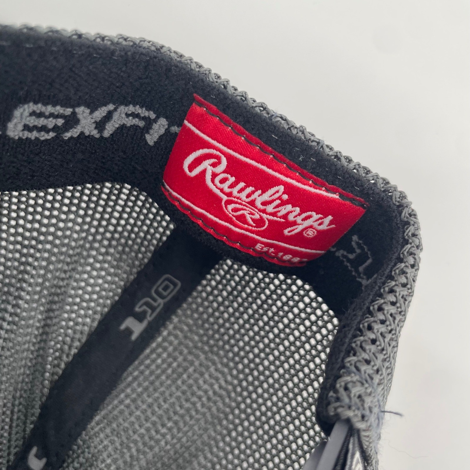 Rawlings Trucker Hat Mens OSFM Gray Leather Patch Snapback Flexfit 110 Cap