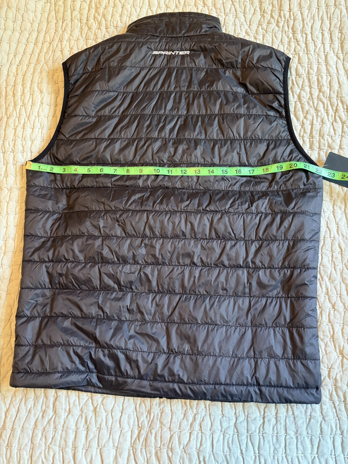 **NEW** Mercedes-Benz Puffer Vest Size Small Black Full Zip Embroidered Logo