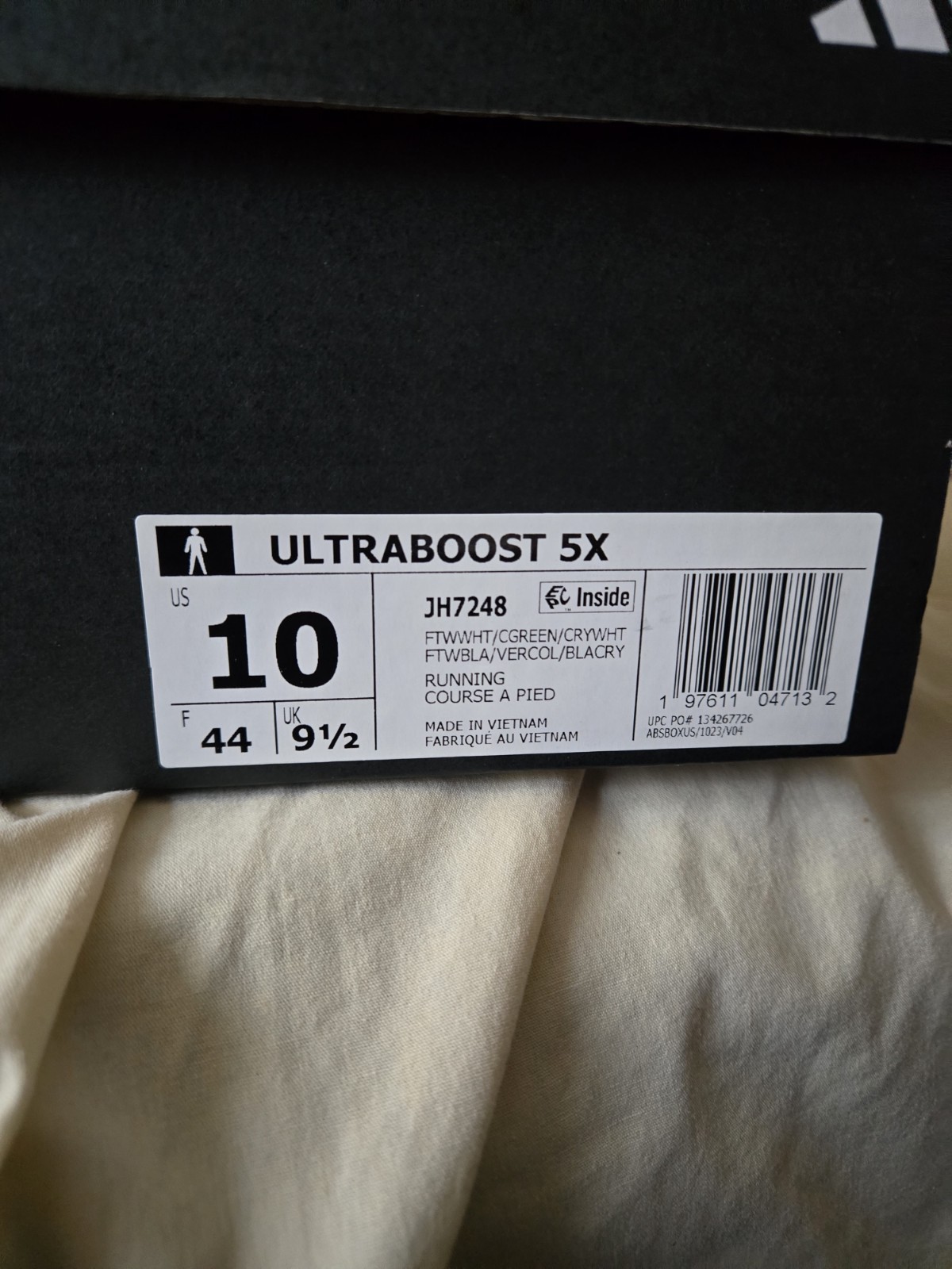 Adidas Men’s UltraBoost 5X US Men Size 10 Green and White JH7248