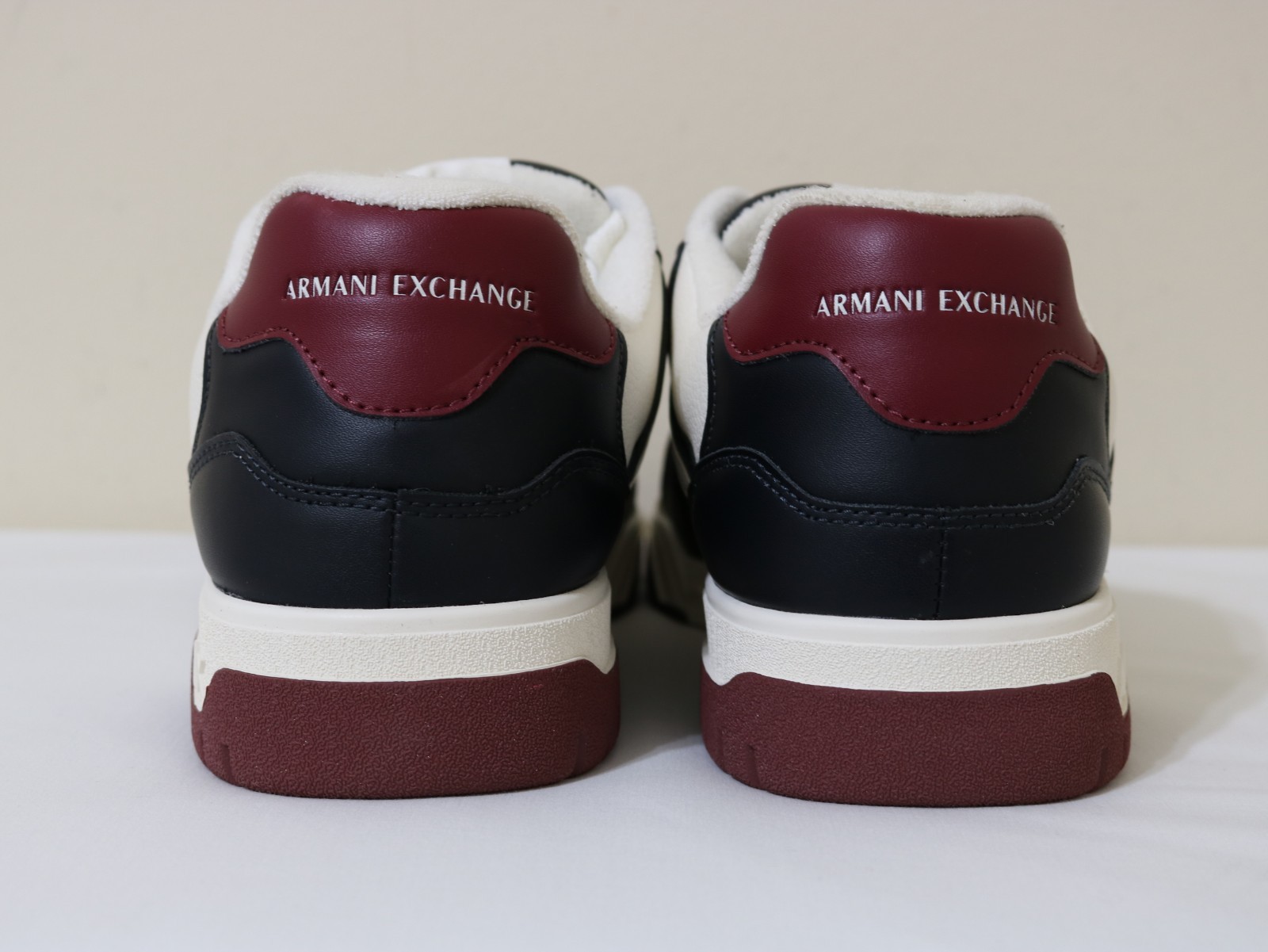 Armani Exchange Men Sneakers with Maxi shoes Size 9 , 10 , 11 , 13 new with box