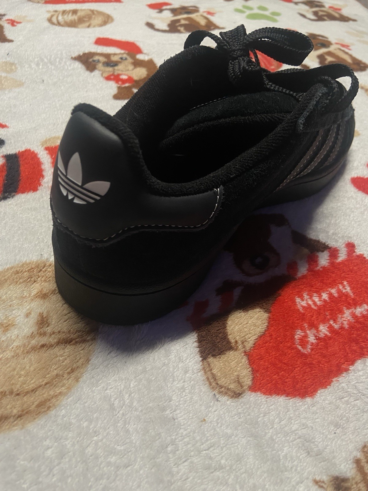 adidas Campus 00s IF8768 Black Suede Black White Contrast Stitching Sneakers