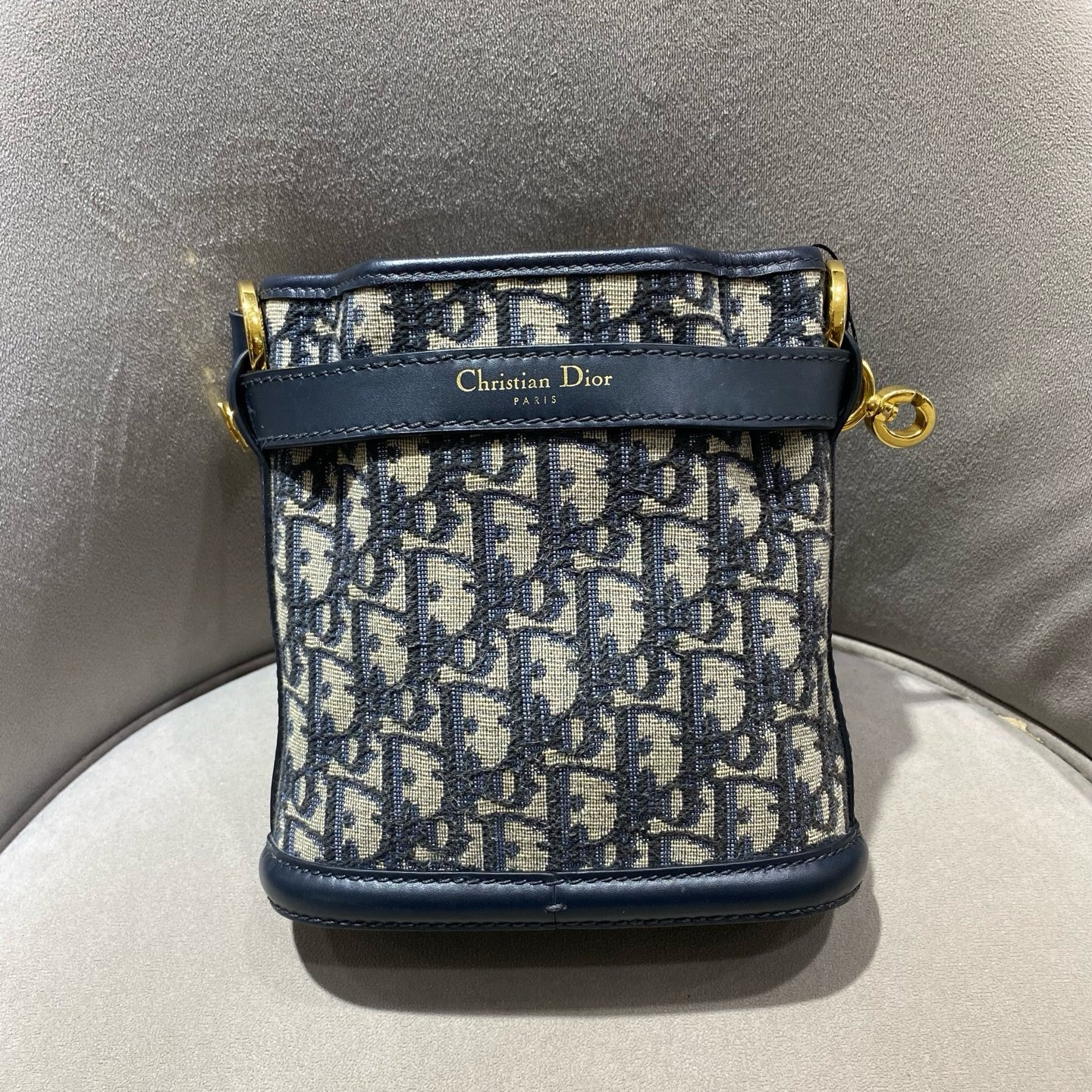 Dior Pre-Owned Authentic Bucket Bag Monogram 17*17 Free Tracked Shipping
