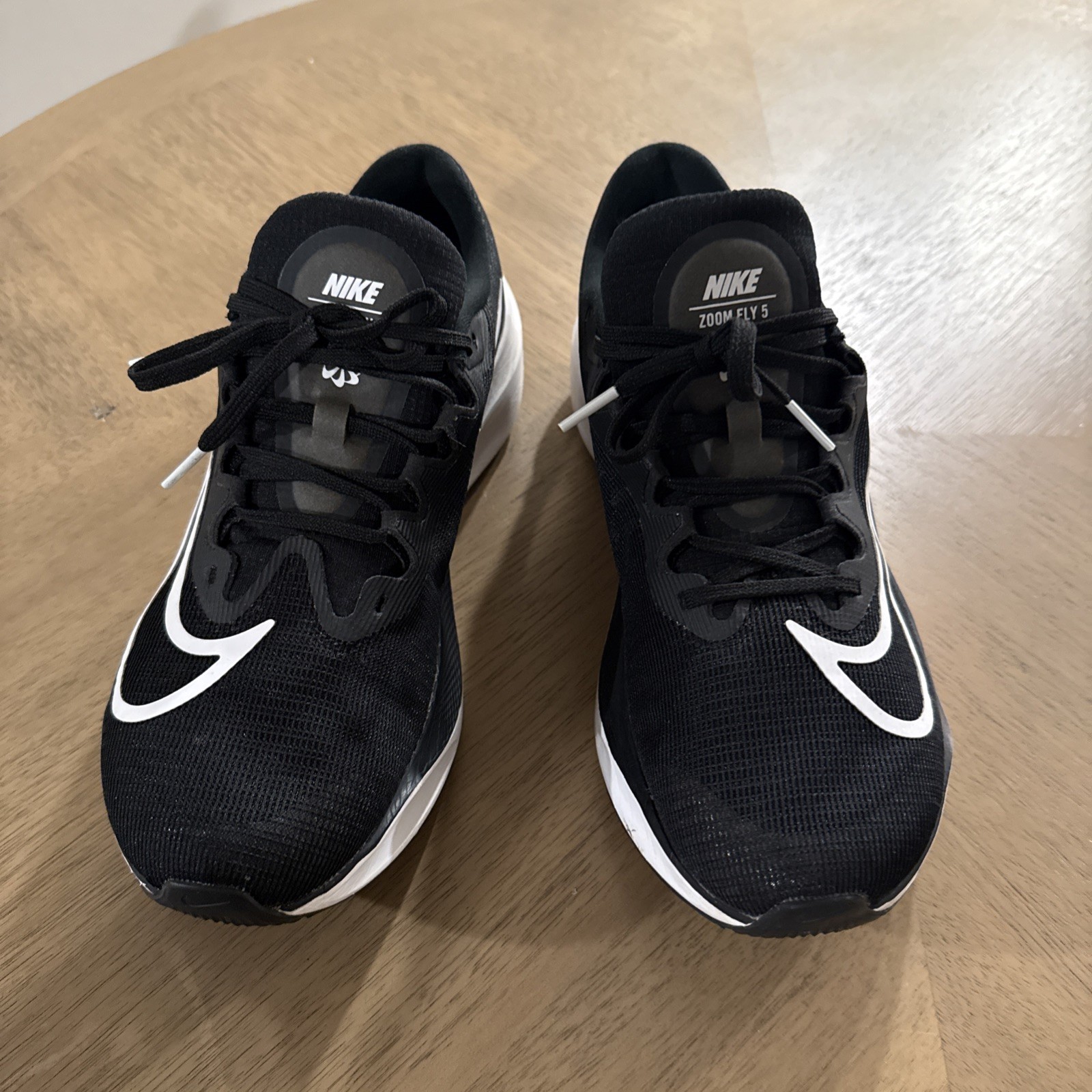 Nike Zoom Fly 5 Running Shoes in Black White Men’s Size 11 Sneakers