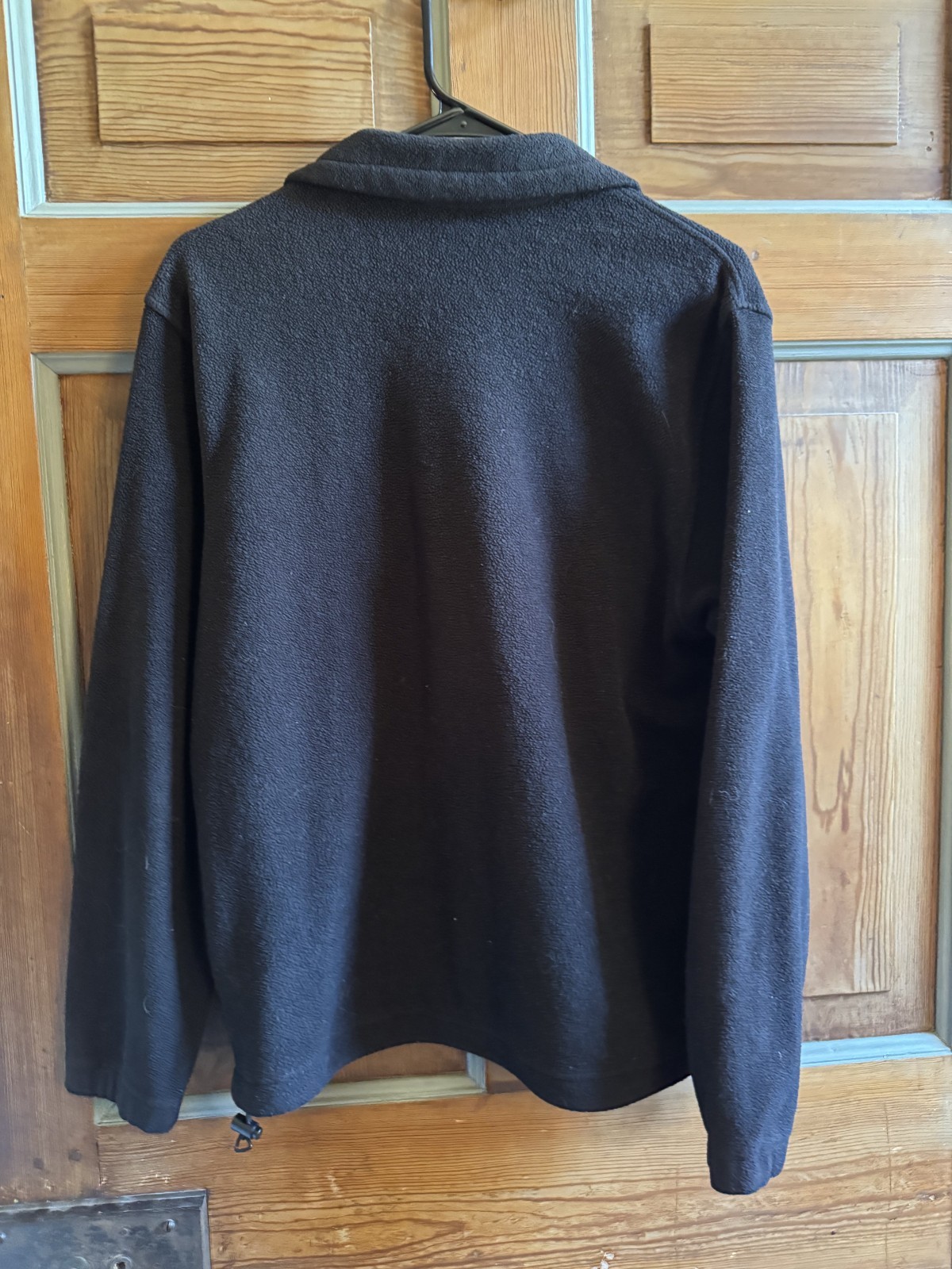 Columbia black polar fleece, Men’s small, full zip front pockets, FREE SHIPPING