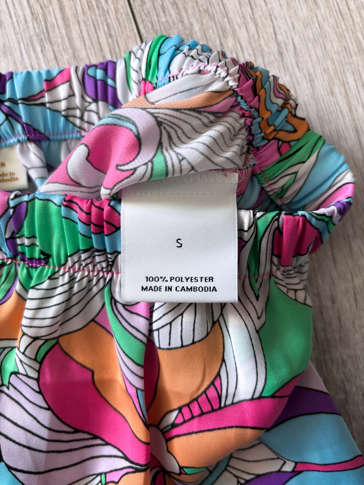 Van Winkle & Co Groovy Psychedelic Satin Sleep Shorts Womens Small Retro Floral