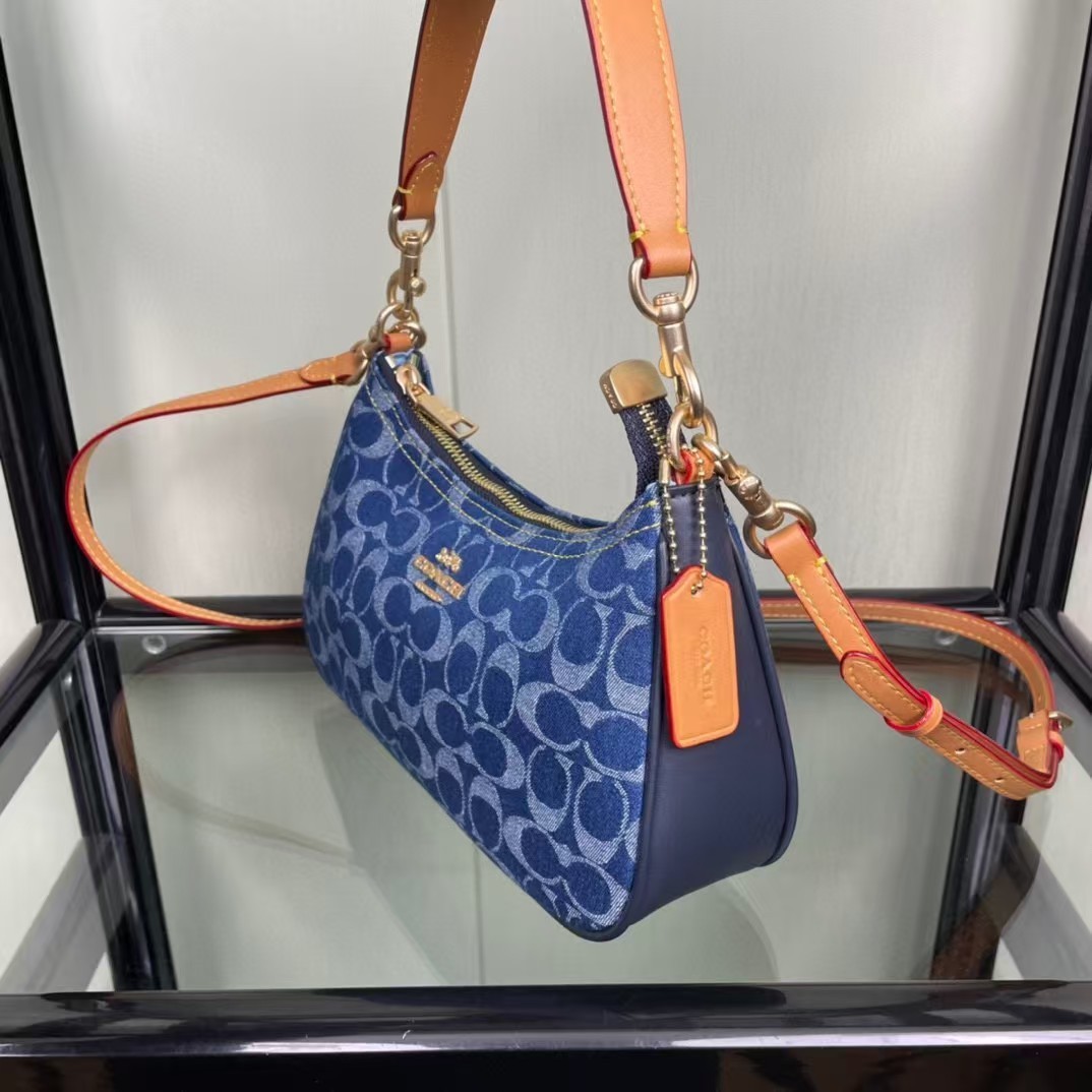 COACH Denim Women’s Shoulder Bag – Without Cherry Pendant