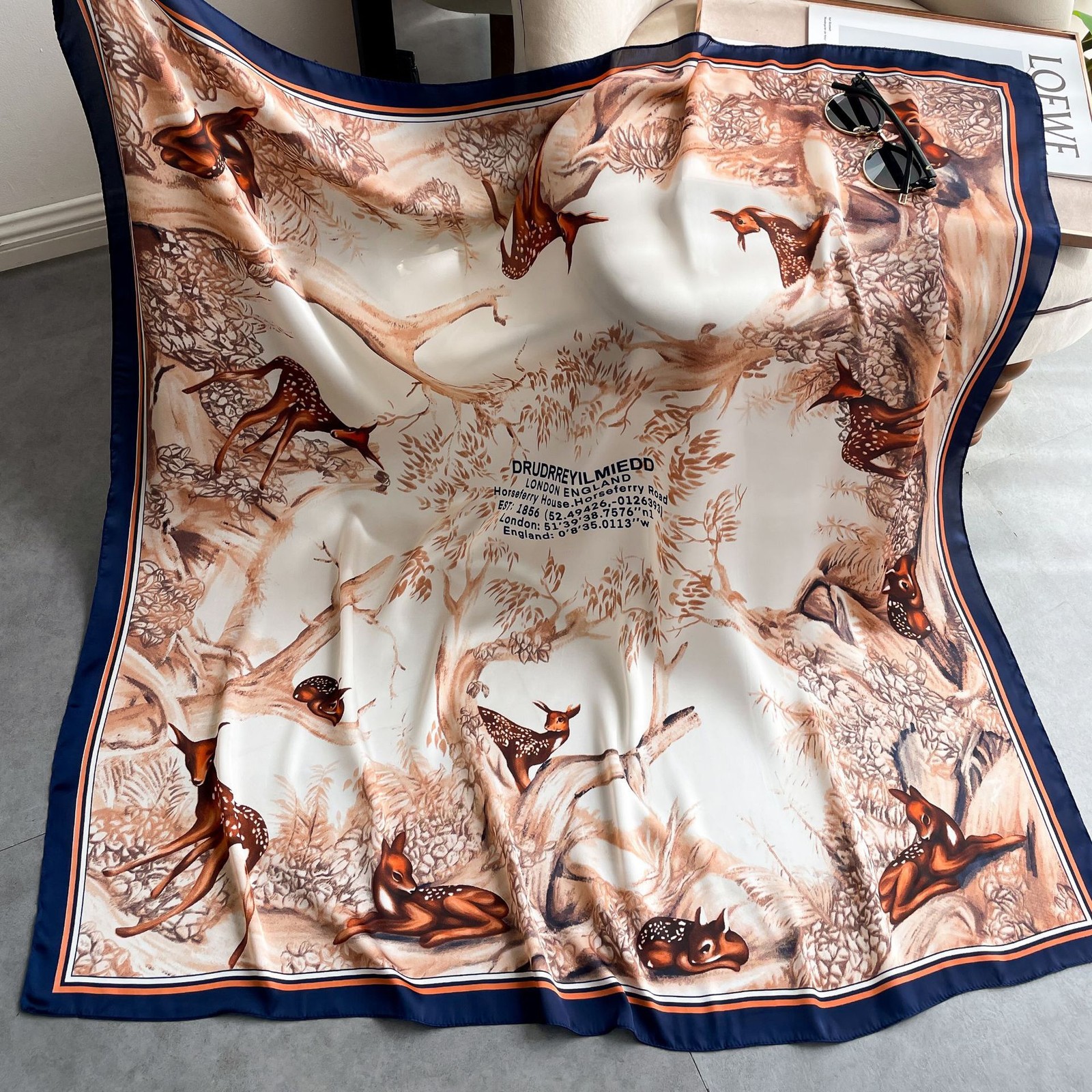 Elegant Silk Scarf (43x43in) Lightweight Versatile Large Size Scarves Wraps
