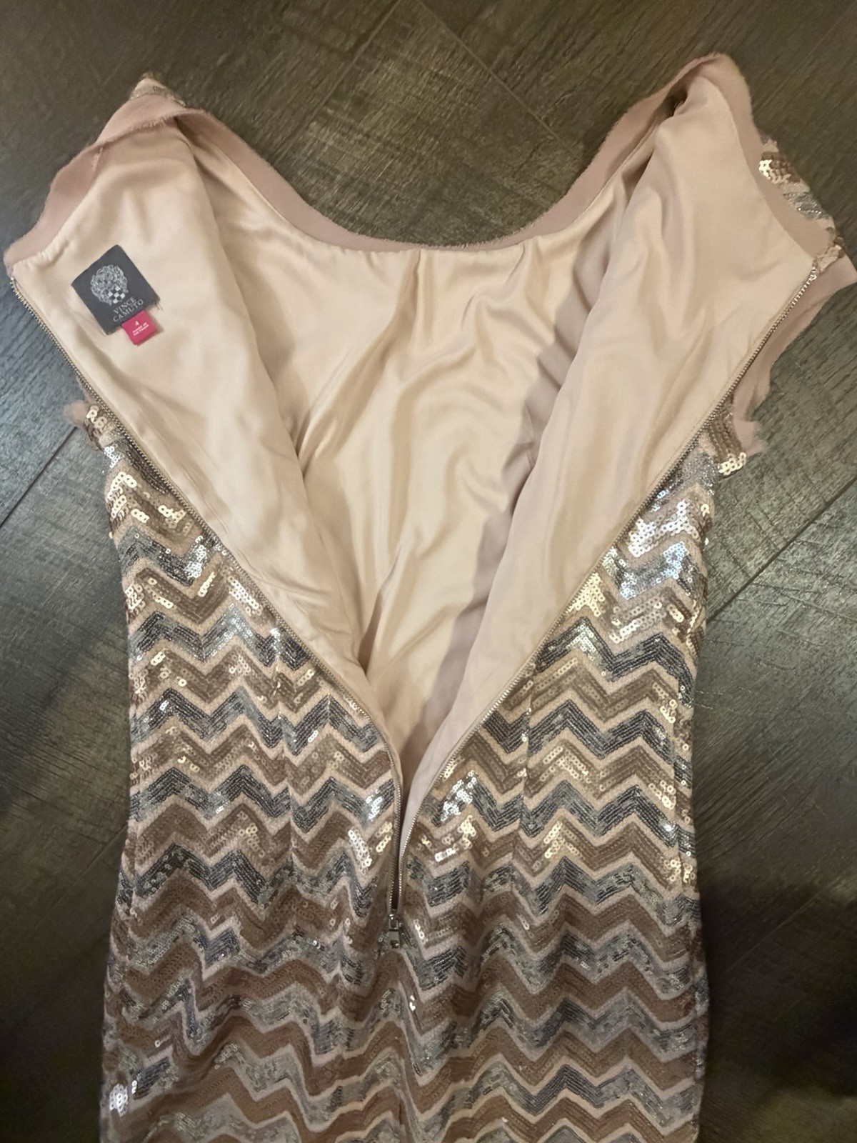Vince Camuto Sequin Chevron Cocktail Party Dress Size 4 Rose Gold Blush Mini