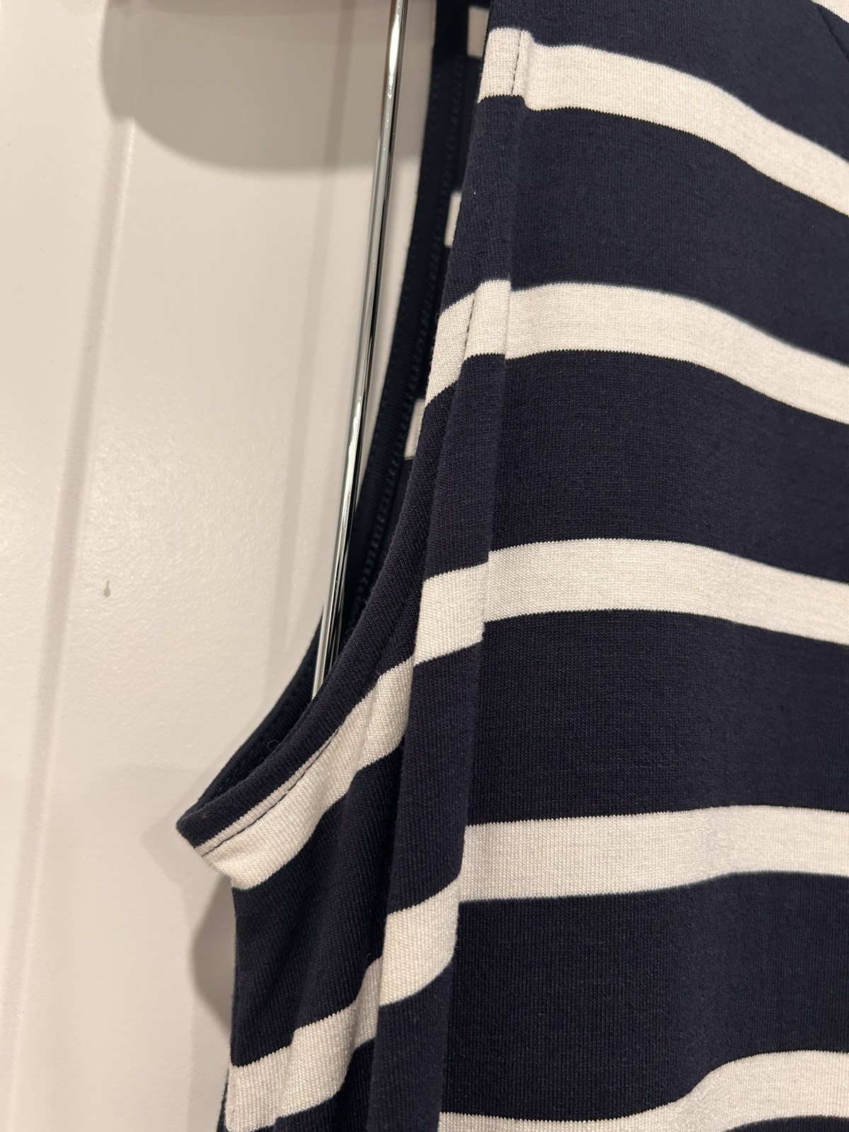 J. Jill Wearever Medium Women’s Navy/ White Striped Sleeveless Tunic Top