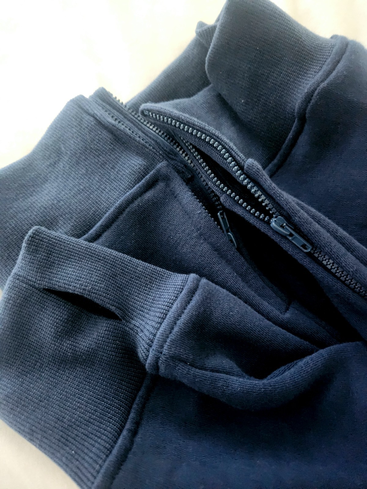Women’s Oversized Sweatshirt Navy Blue Thumbholes 50% Cotton Pullover Medium NEW