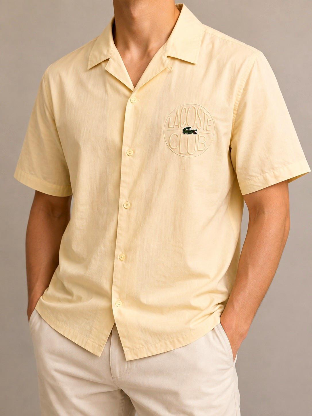 Lacoste Men’s Beige Solid Relaxed Fit Short Sleeve Button-Up Shirt S CH4614
