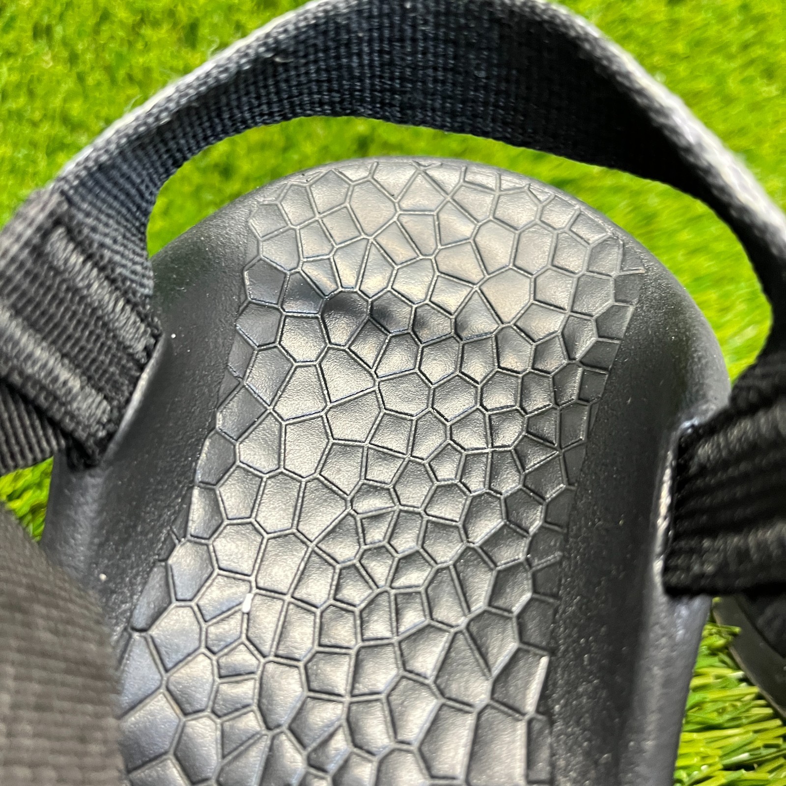 Chaco Updraft EcoTread X2 Womens Size 9 Gray Black Beach Walking Strappy Sandals