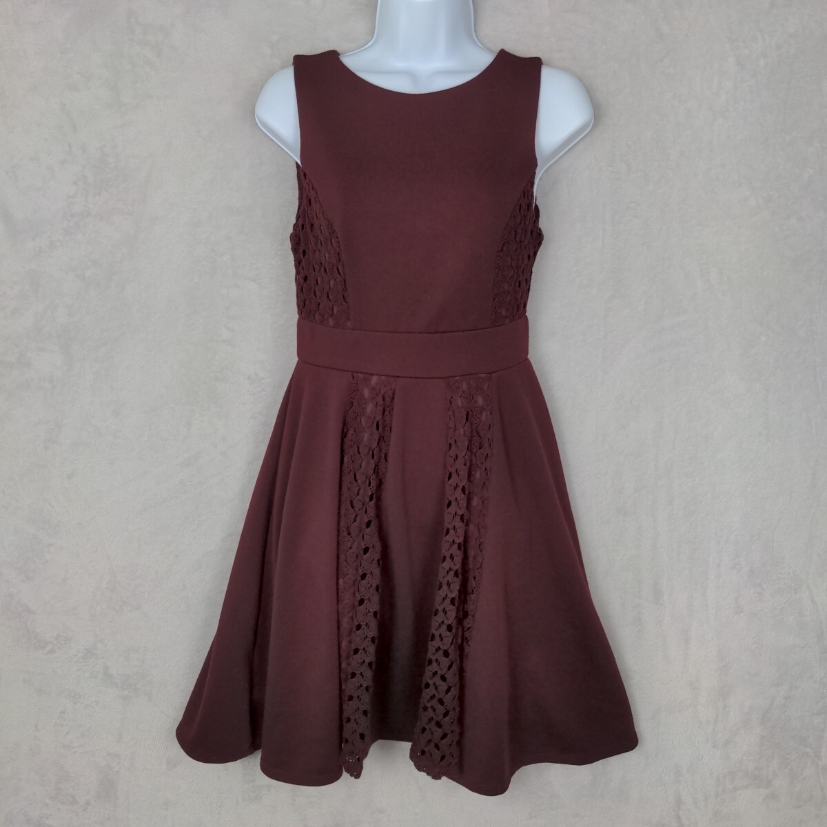 Altar’d State Dress Women Med Burgundy Crochet Fit and Flare Sleeveless Lined