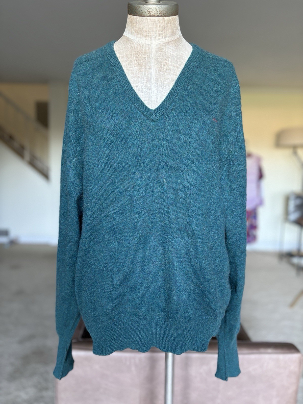 Johnson’s of Elgin 100% Cashmere Jumper Green, Size 42 107cm