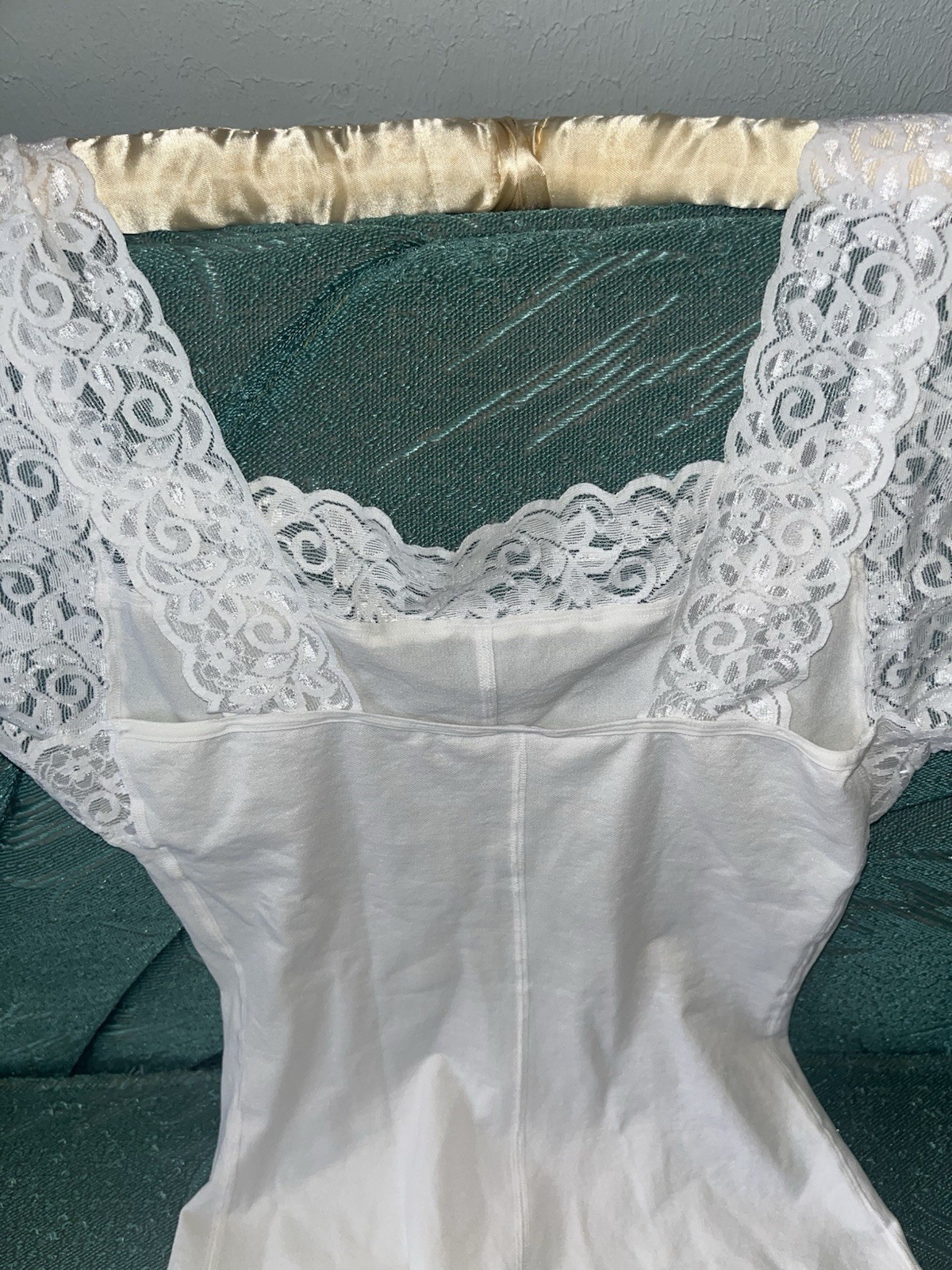 Samsara Body Shaper XL Cachetero White Lace Bodysuit Shapewear Teddy Cheeky