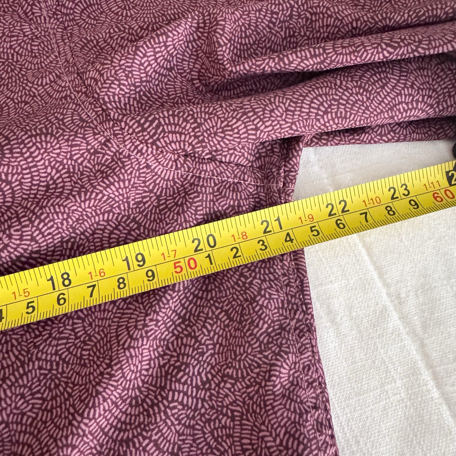 Construct Slim Fit Button Down Mens MEDIUM Long Sleeve. Maroon All Over Print