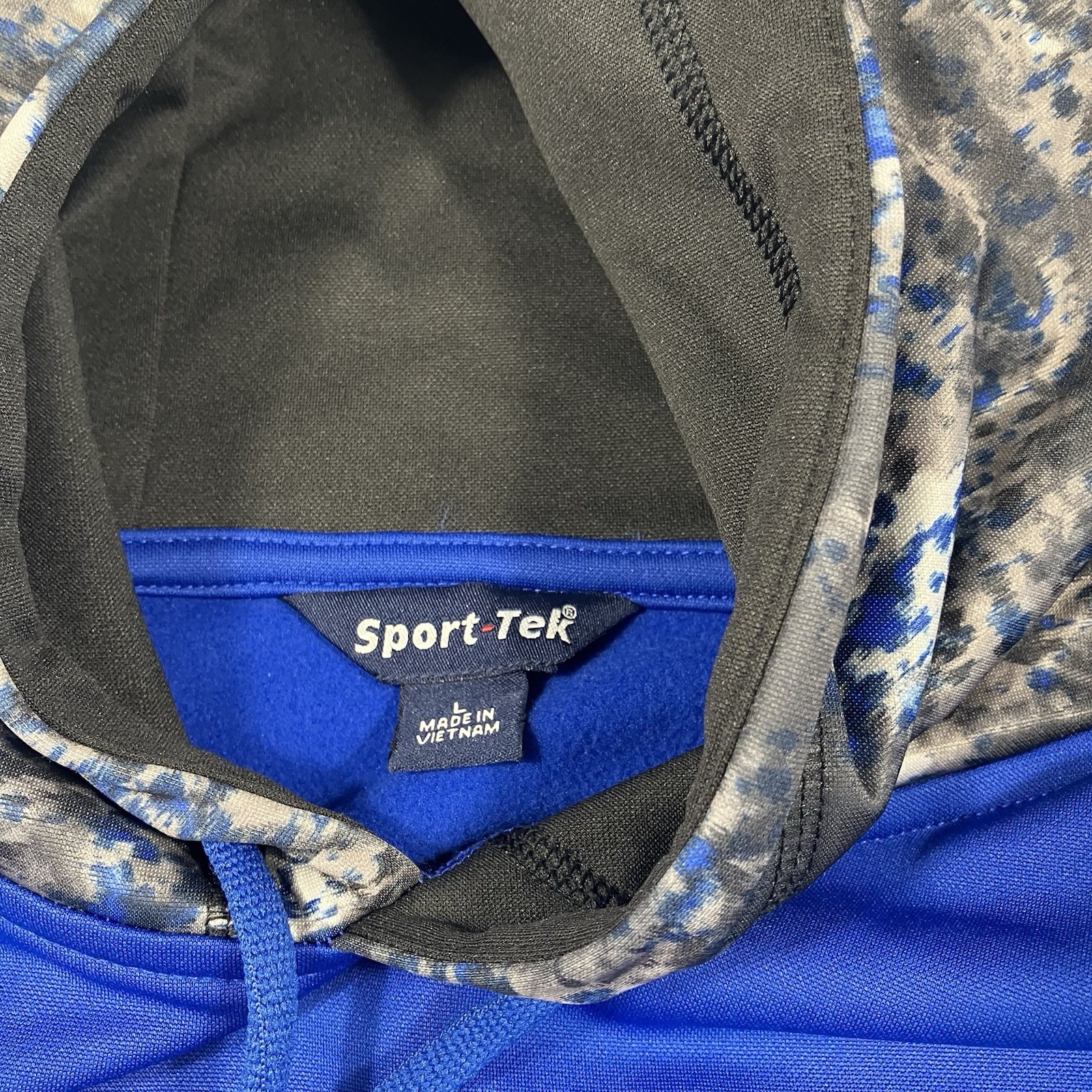 Skeeter Boats Men’s L Hoodie Blue Digi Camo Sleeves Hood Eat Sleep Fish On Back